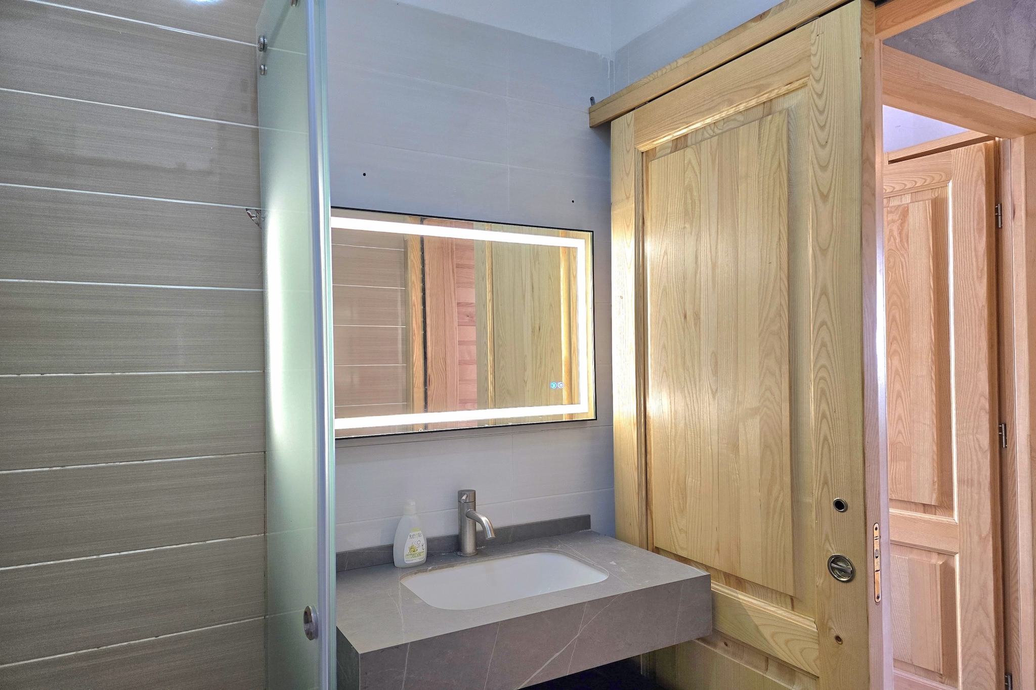 ALD176 - Luli 0-Bathroom