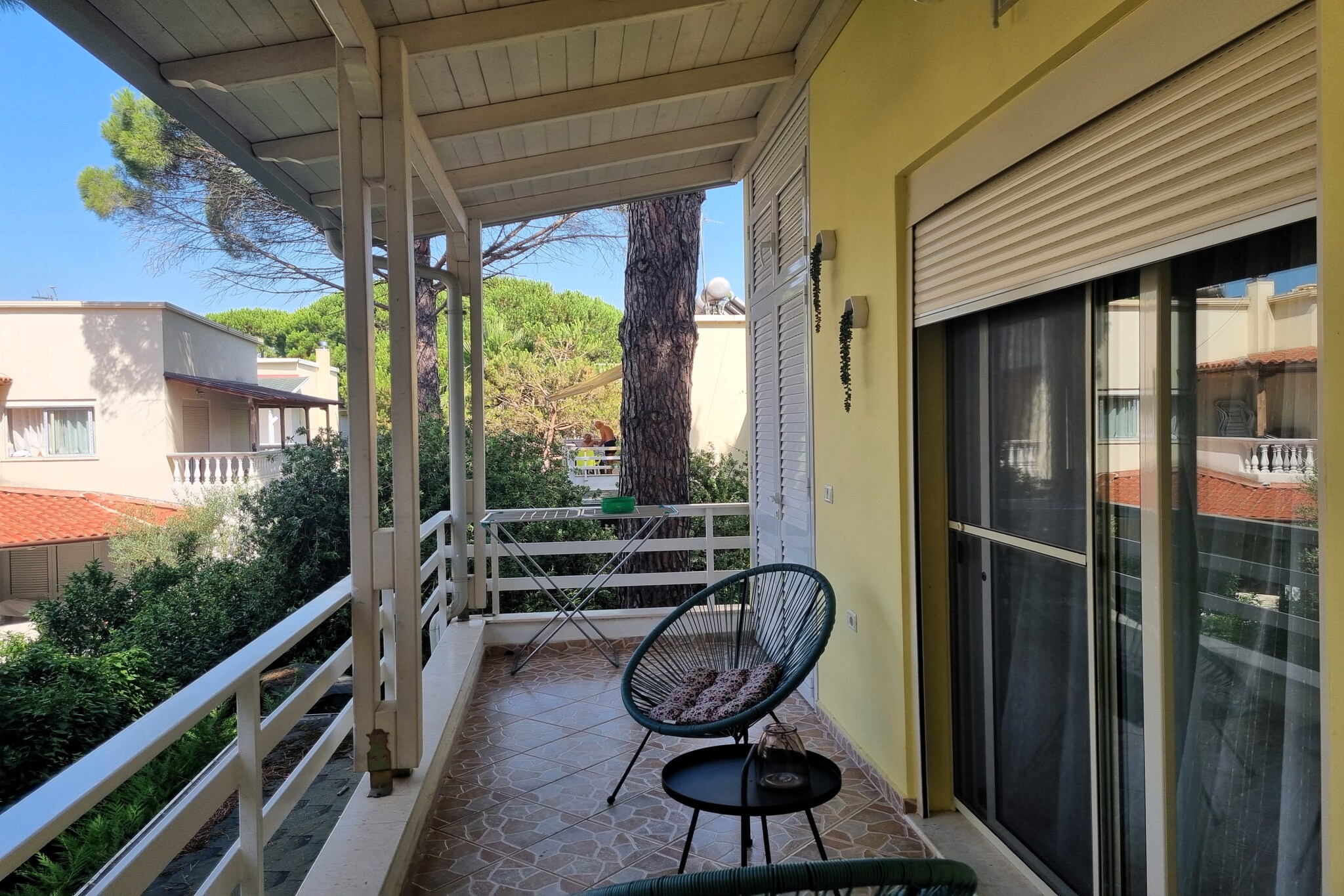ALD251 - Ledion Lura 1 Lalez-Terrace balcony