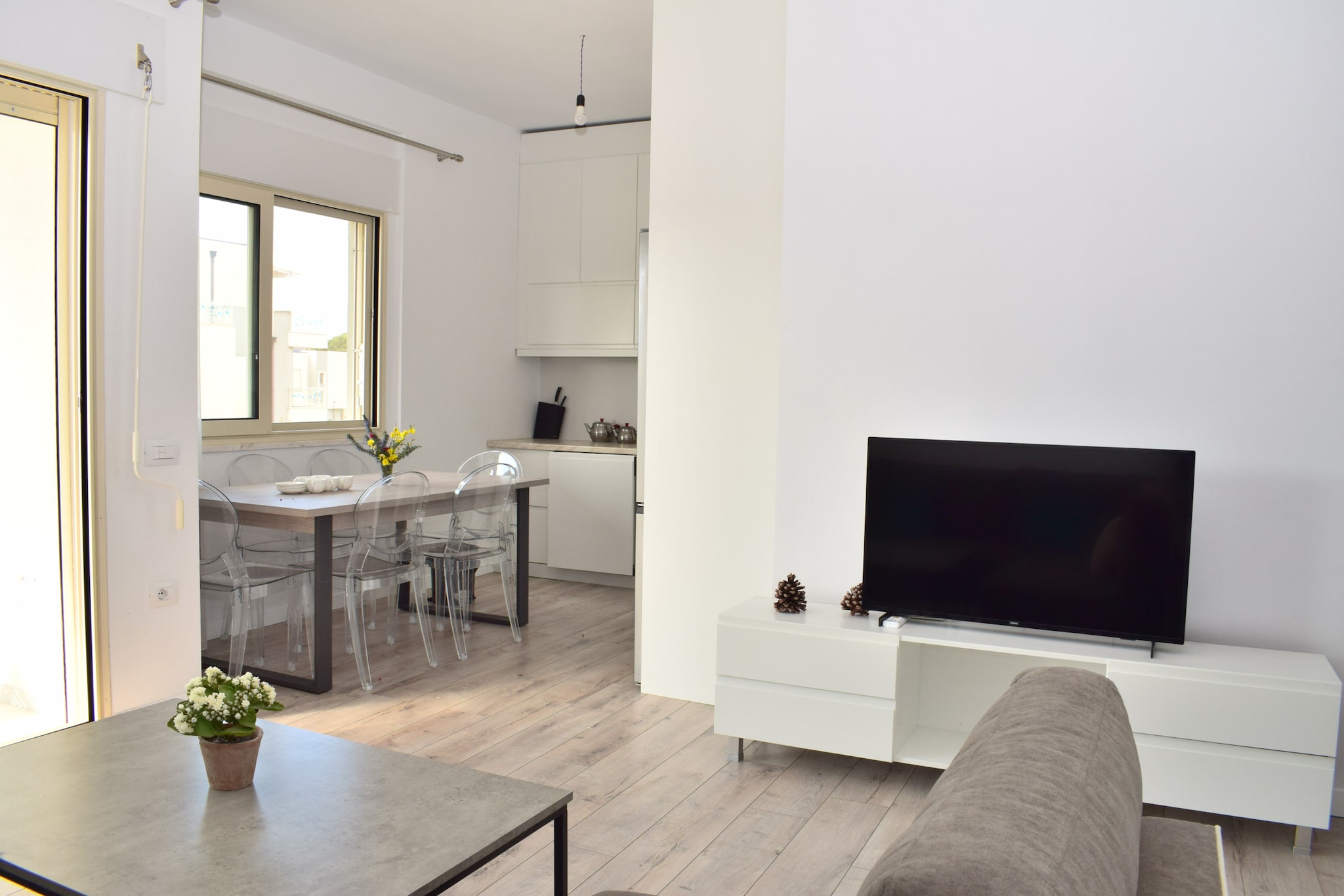 ALD253 - Milaimi Perla Lalez-Woonkamer
