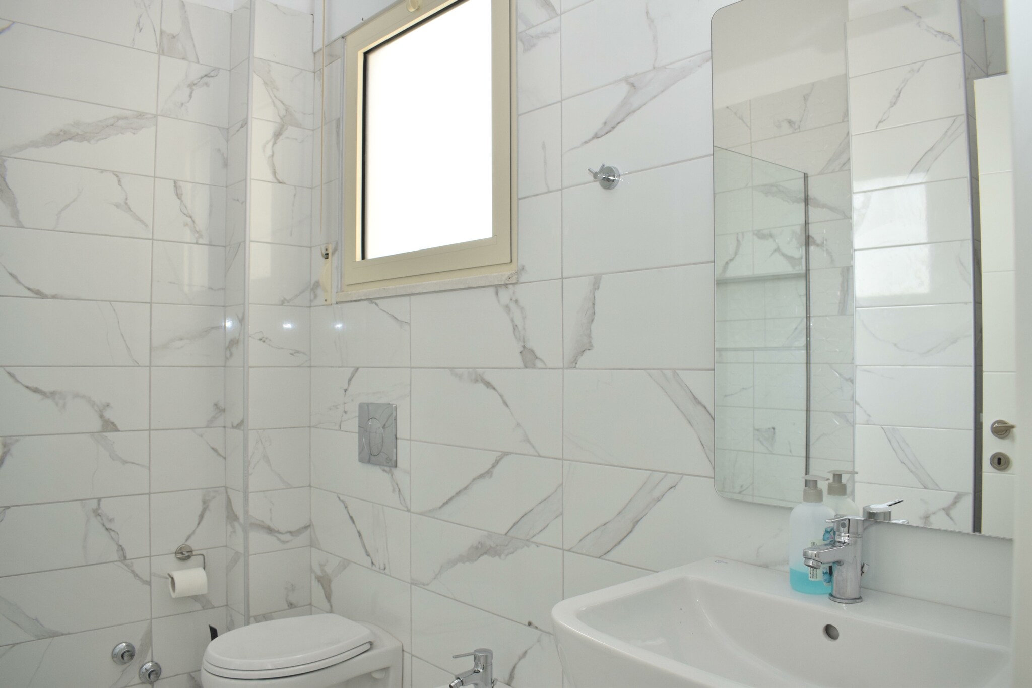 ALD253 - Milaimi Perla Lalez-Badkamer