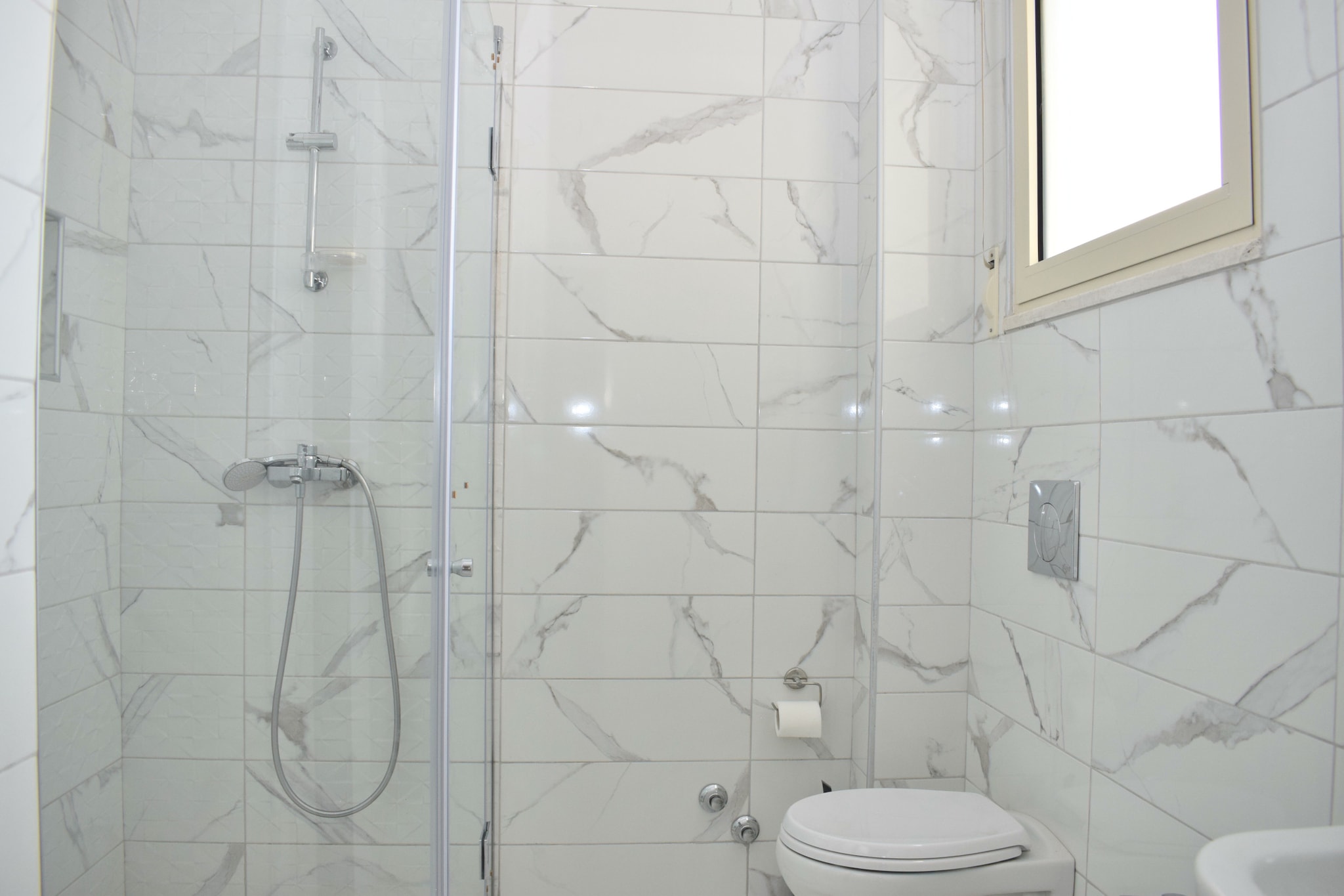 ALD253 - Milaimi Perla Lalez-Badkamer