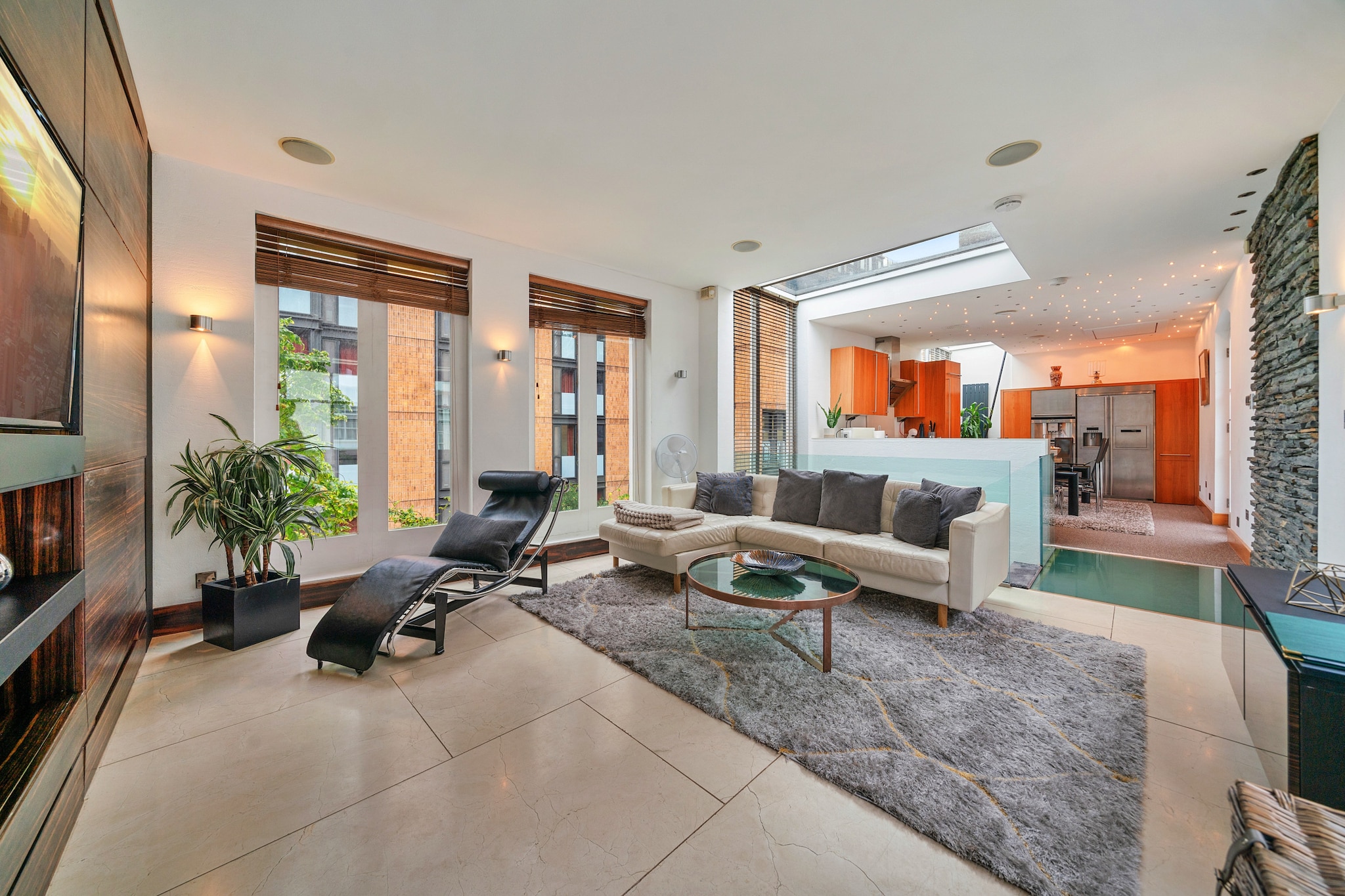 Kensington Residence-Woonkamer