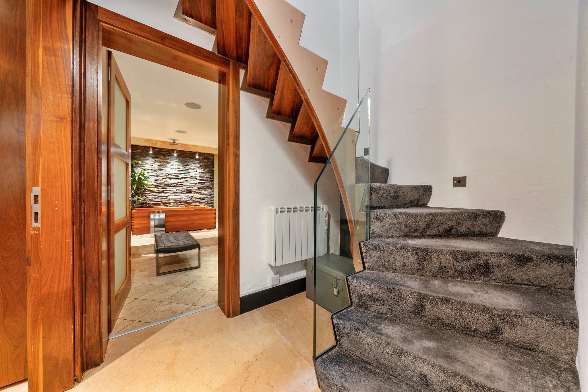 Kensington Residence-Overloop