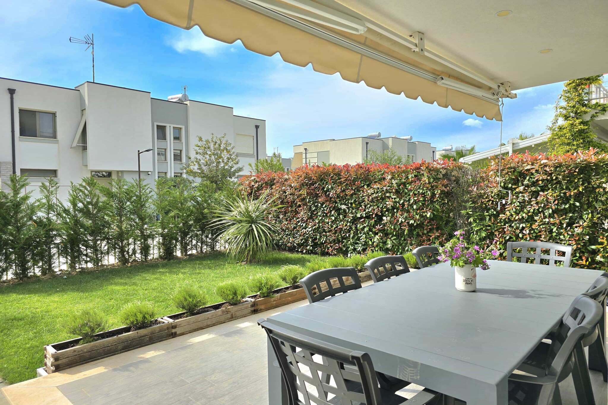 ALD161 - Vila 47 Dori-Terrace balcony