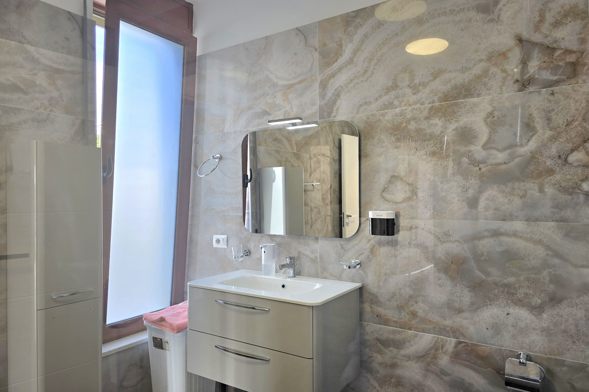 ALD161 - Vila 47 Dori-Bathroom