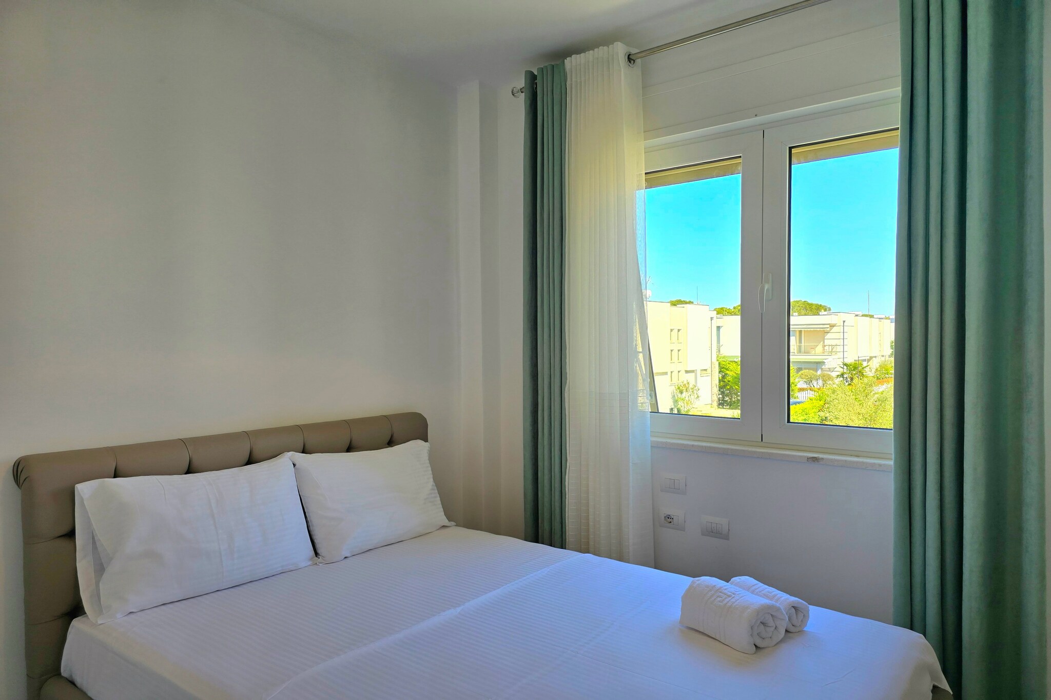 ALD276 - Vila 99 Edlira Lalez Perla-Bedroom