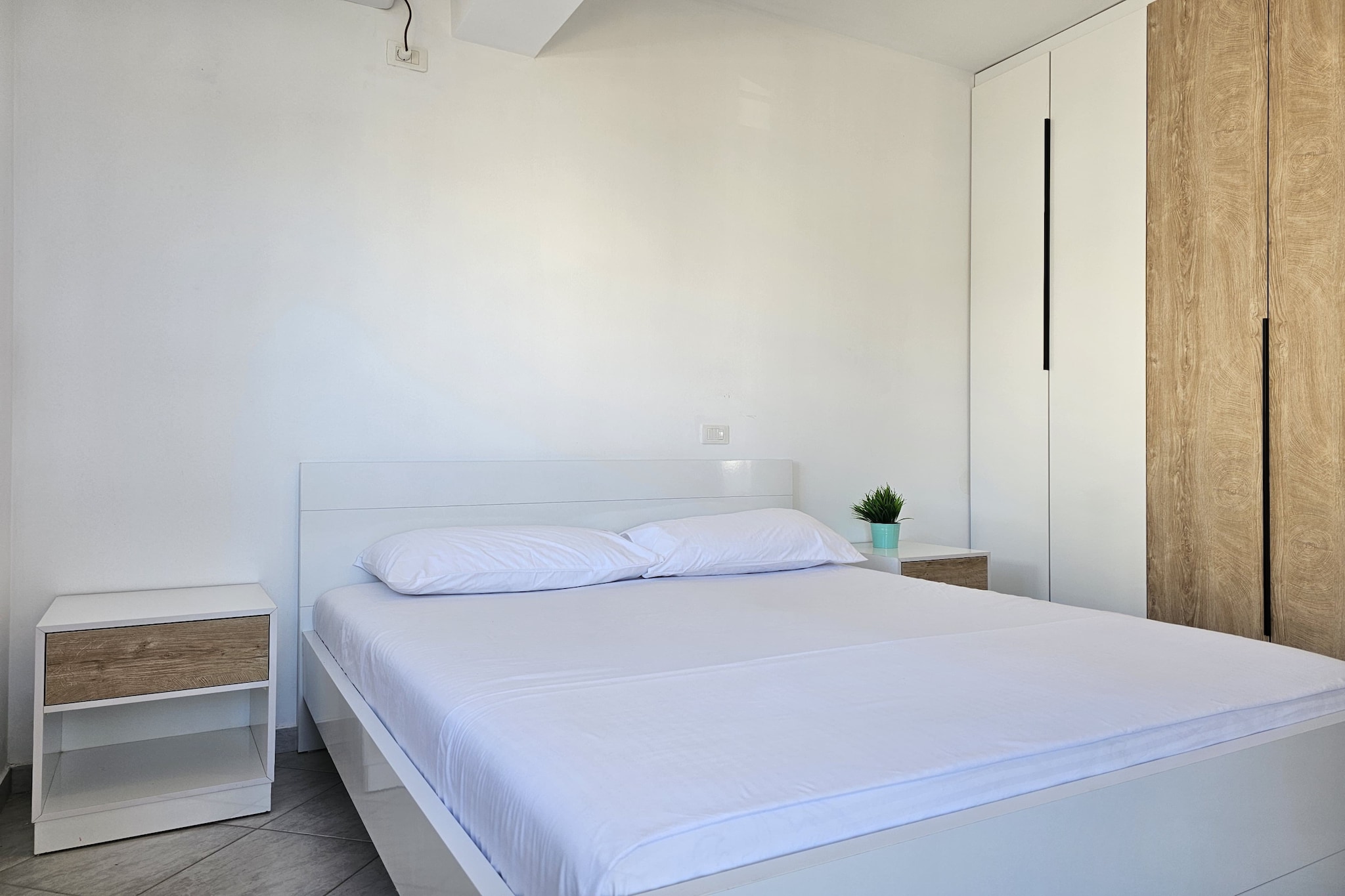 ALS110 - Roman Ap-Chambre