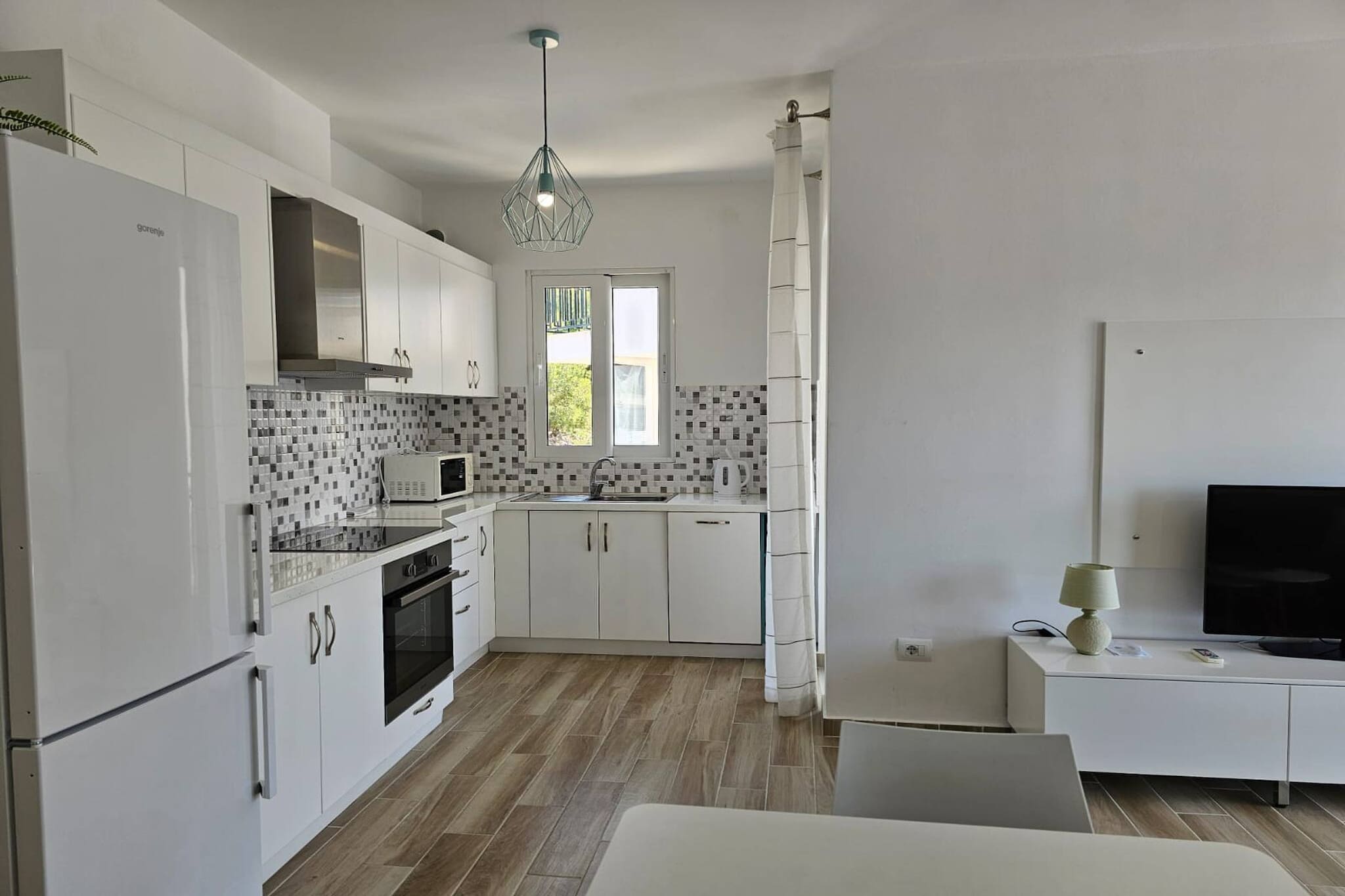 ALS281 - Patrycia Ap-Kitchen