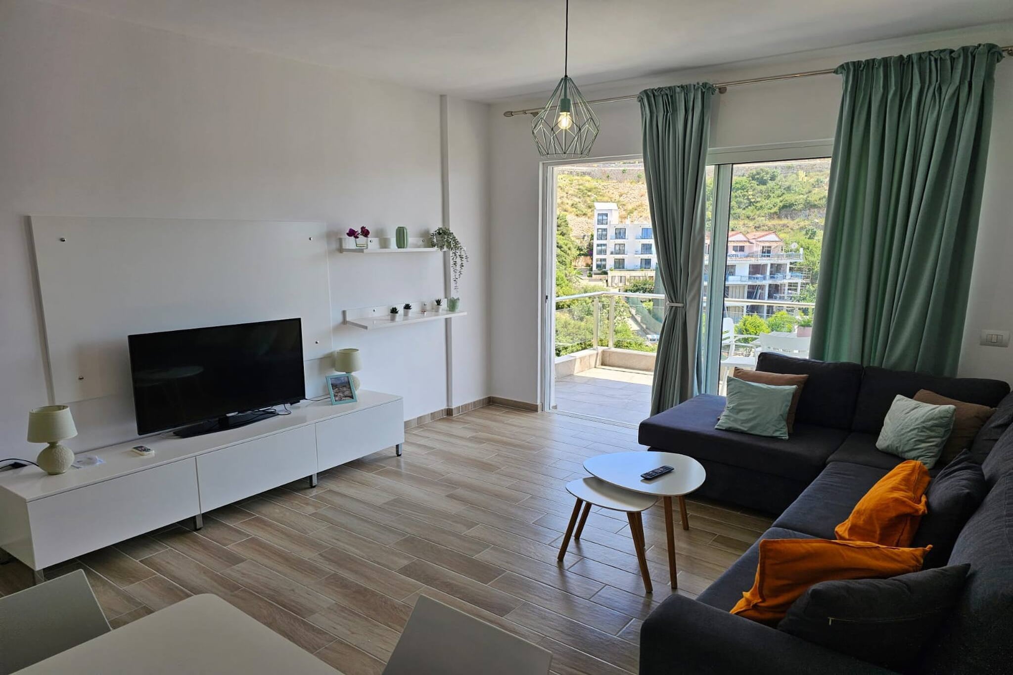 ALS281 - Patrycia Ap-Living room