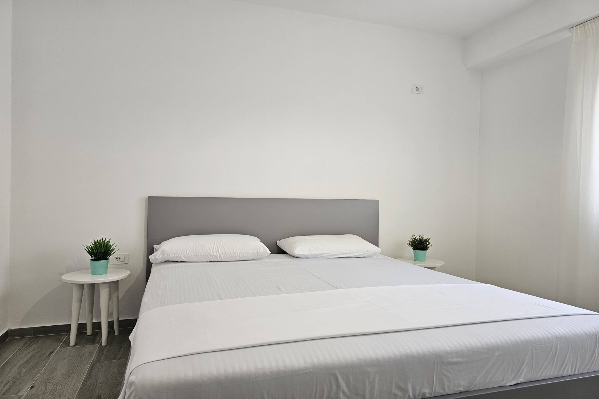 ALS002 - Erik SR Terrace-Chambre