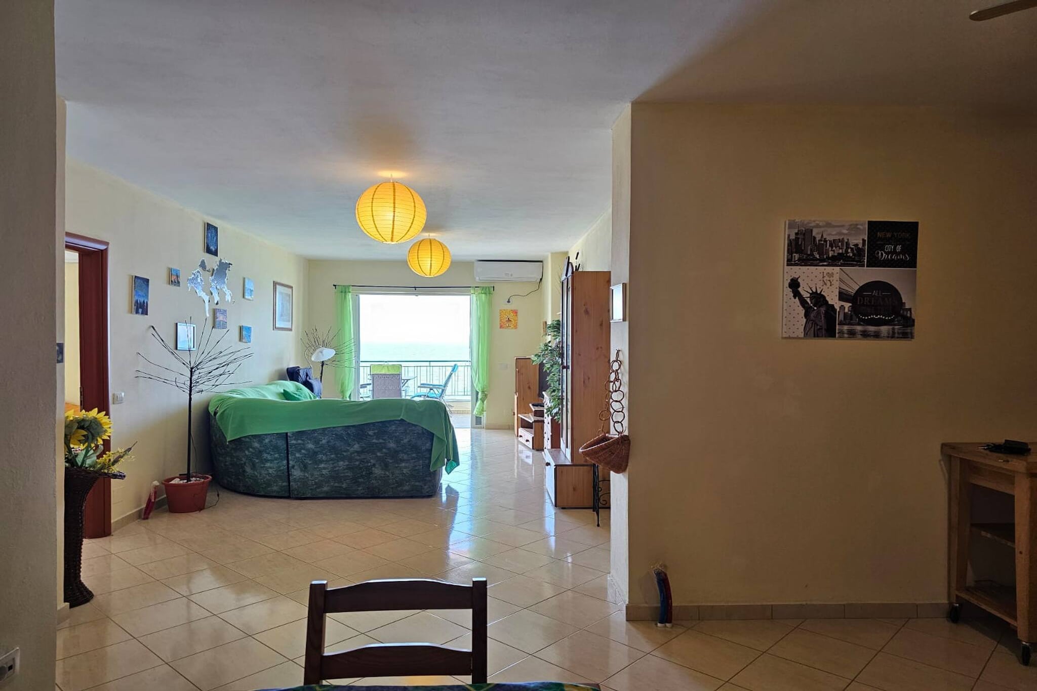 Front line apartment in Saranda - 254-Living room
