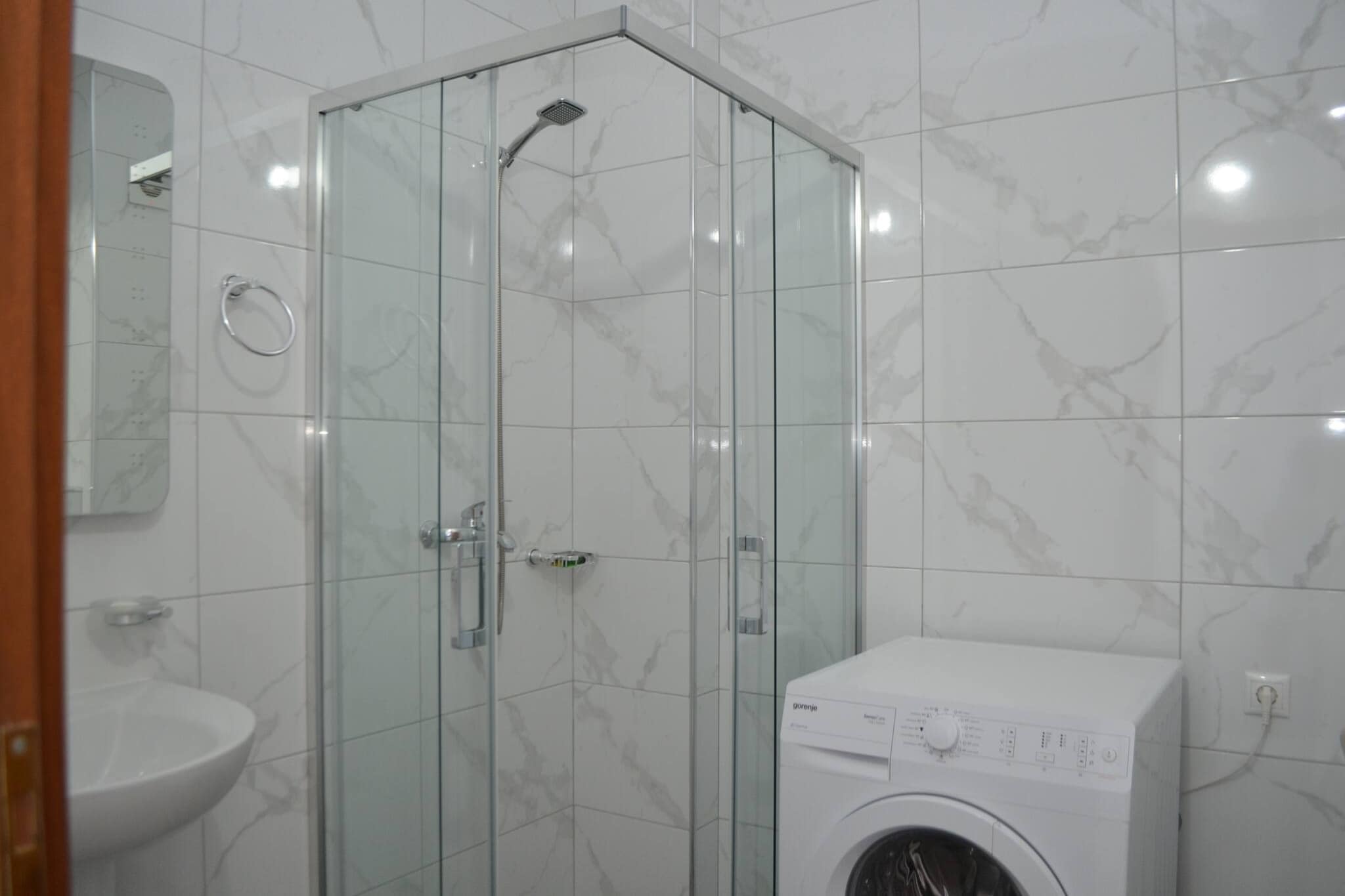 Beautifu Sea View Apartment in Saranda - 271-Bathroom