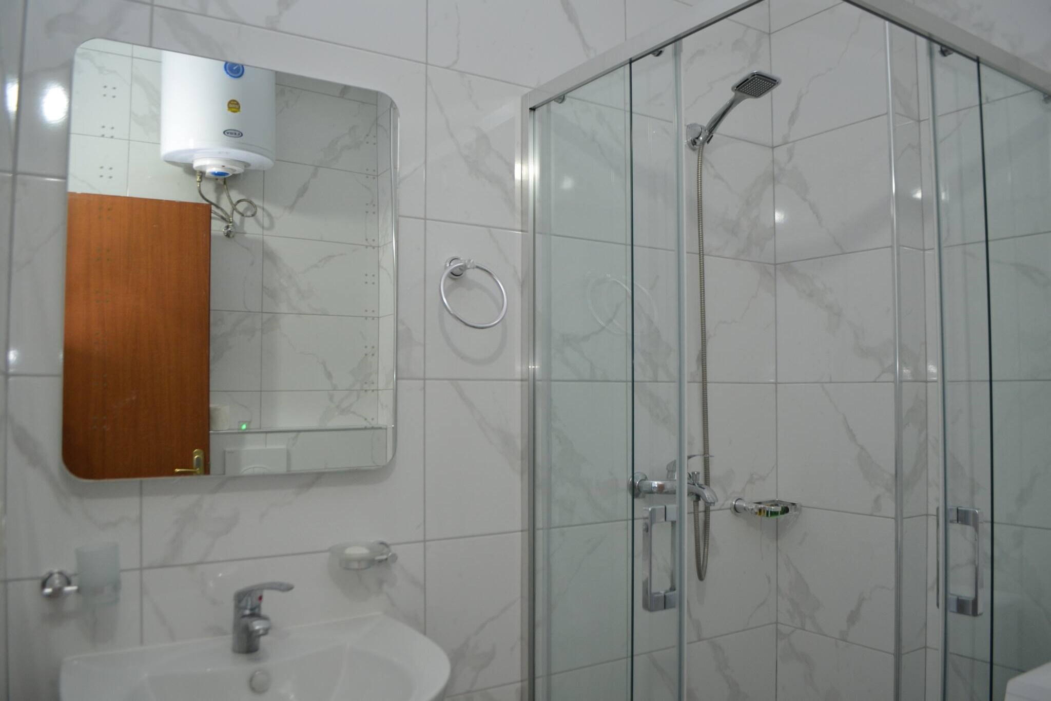 Beautifu Sea View Apartment in Saranda - 271-Bathroom