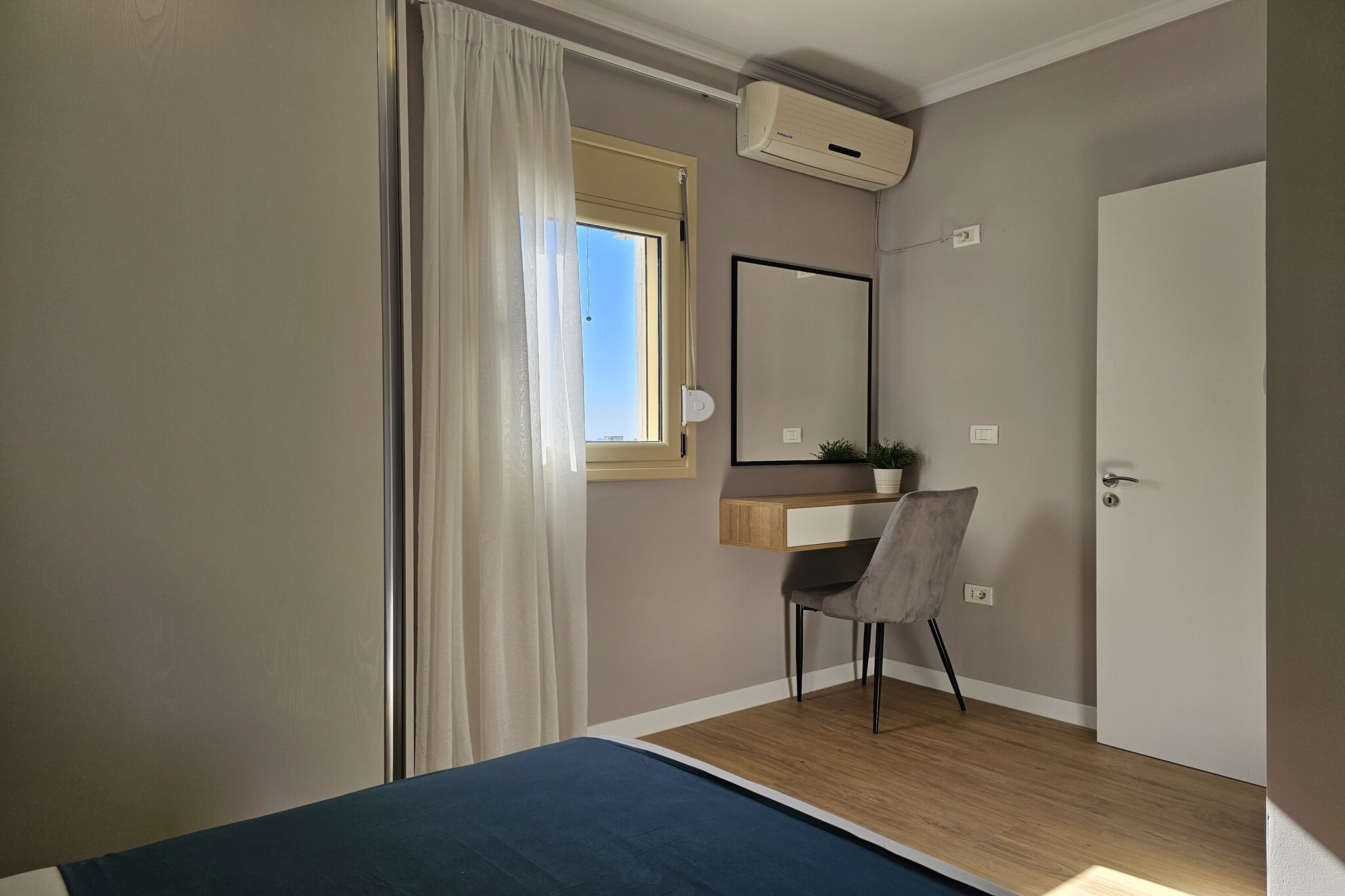 ALS111 - Papafingo te Qazim Demi-Bedroom