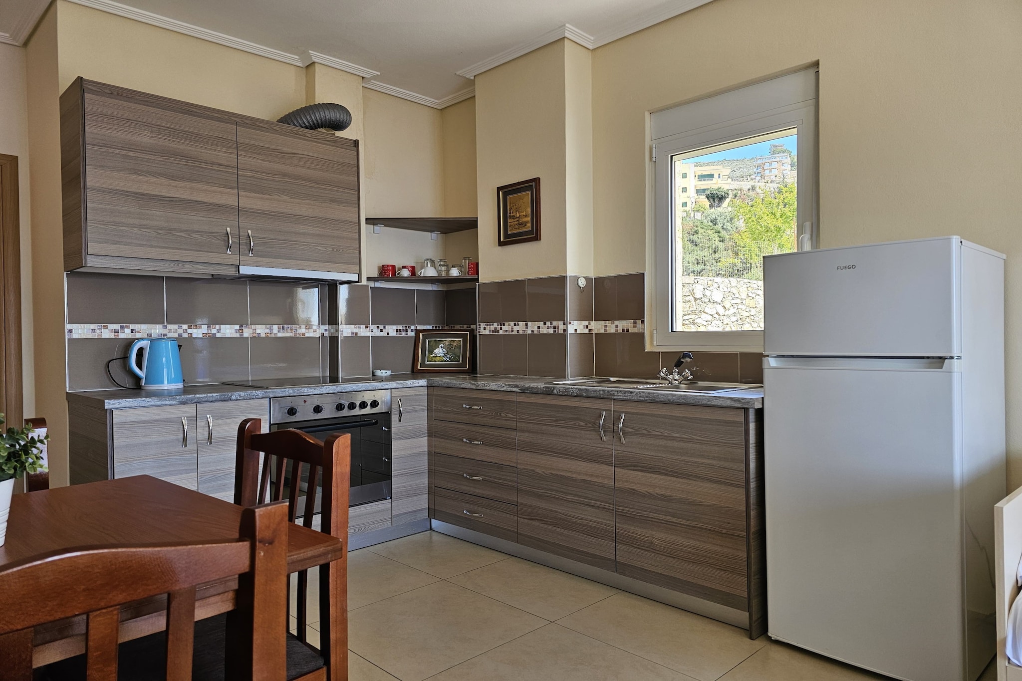 ALS161 - Ap te Santa - Sunrise Ap In SR-Kitchen
