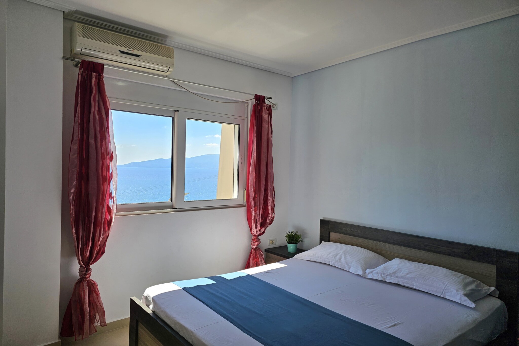 ALS162 - Ap Te Santa - Sunrise Ap In Sr-Bedroom