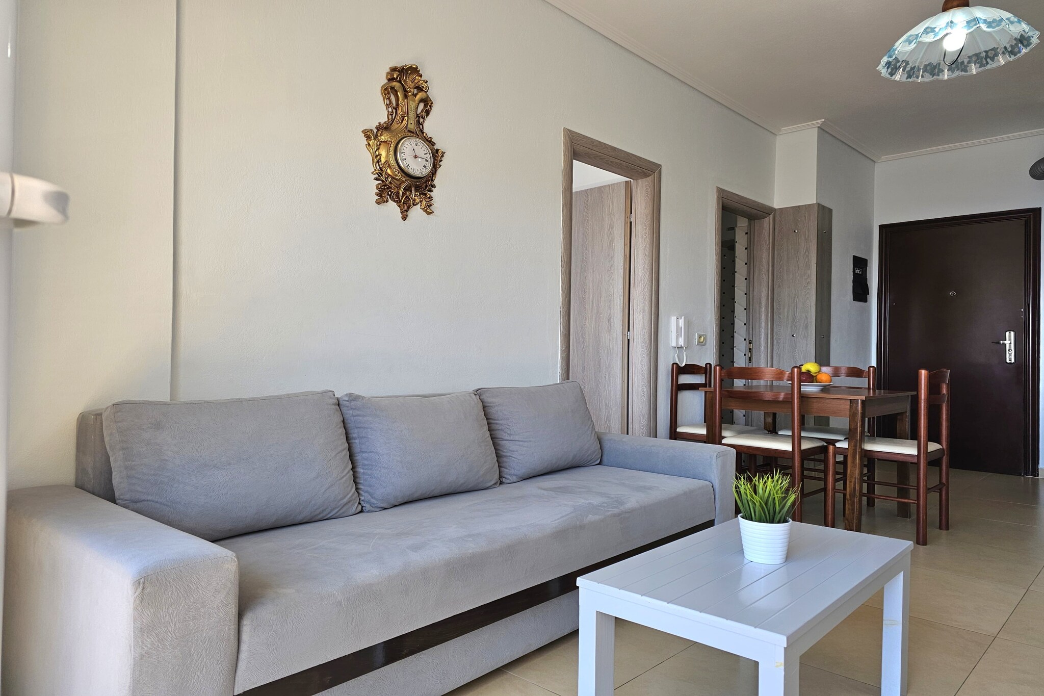 ALS162 - Ap Te Santa - Sunrise Ap In Sr-Living room