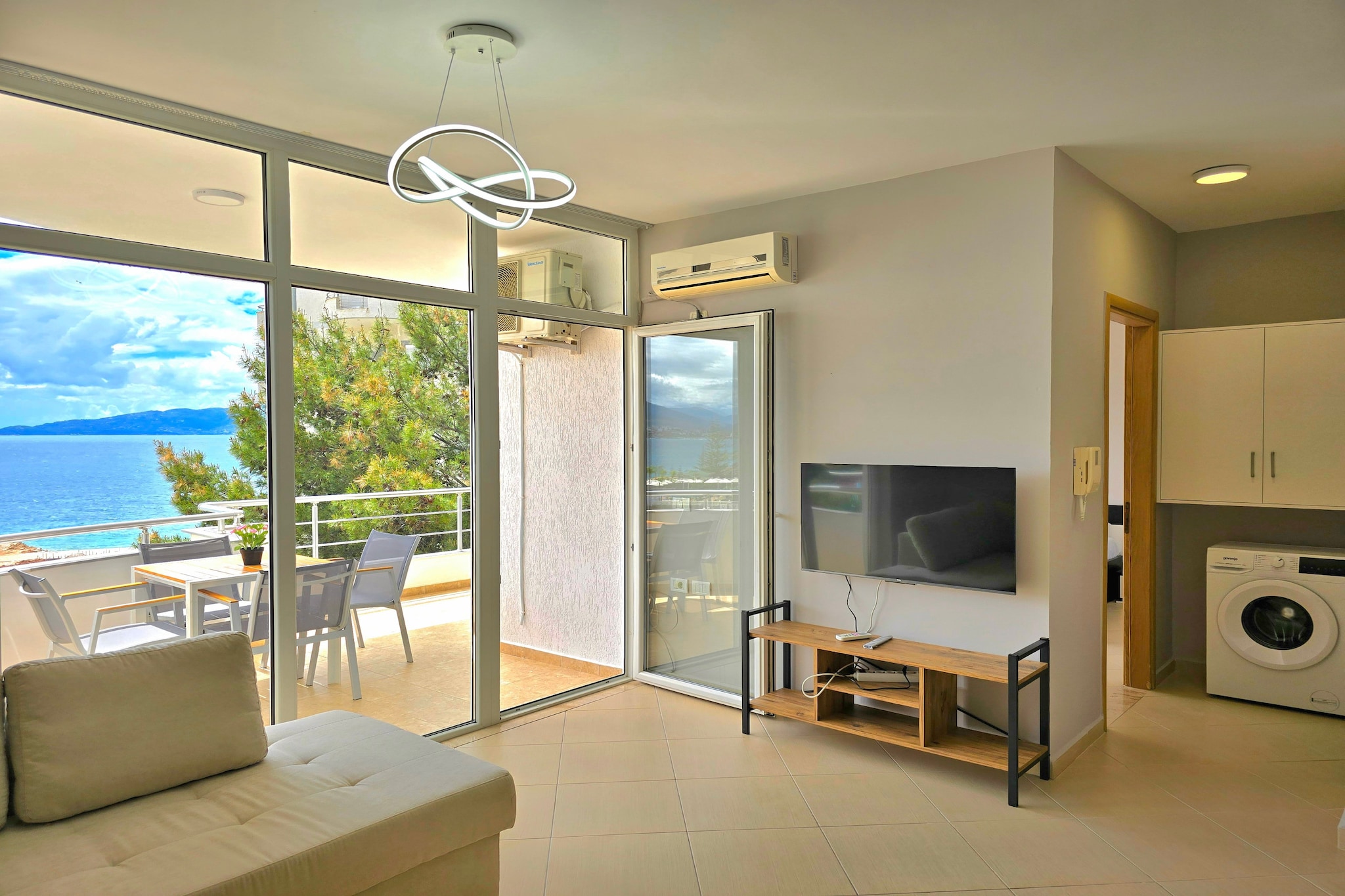 Sea View Apartment in Saranda- 214-Salon
