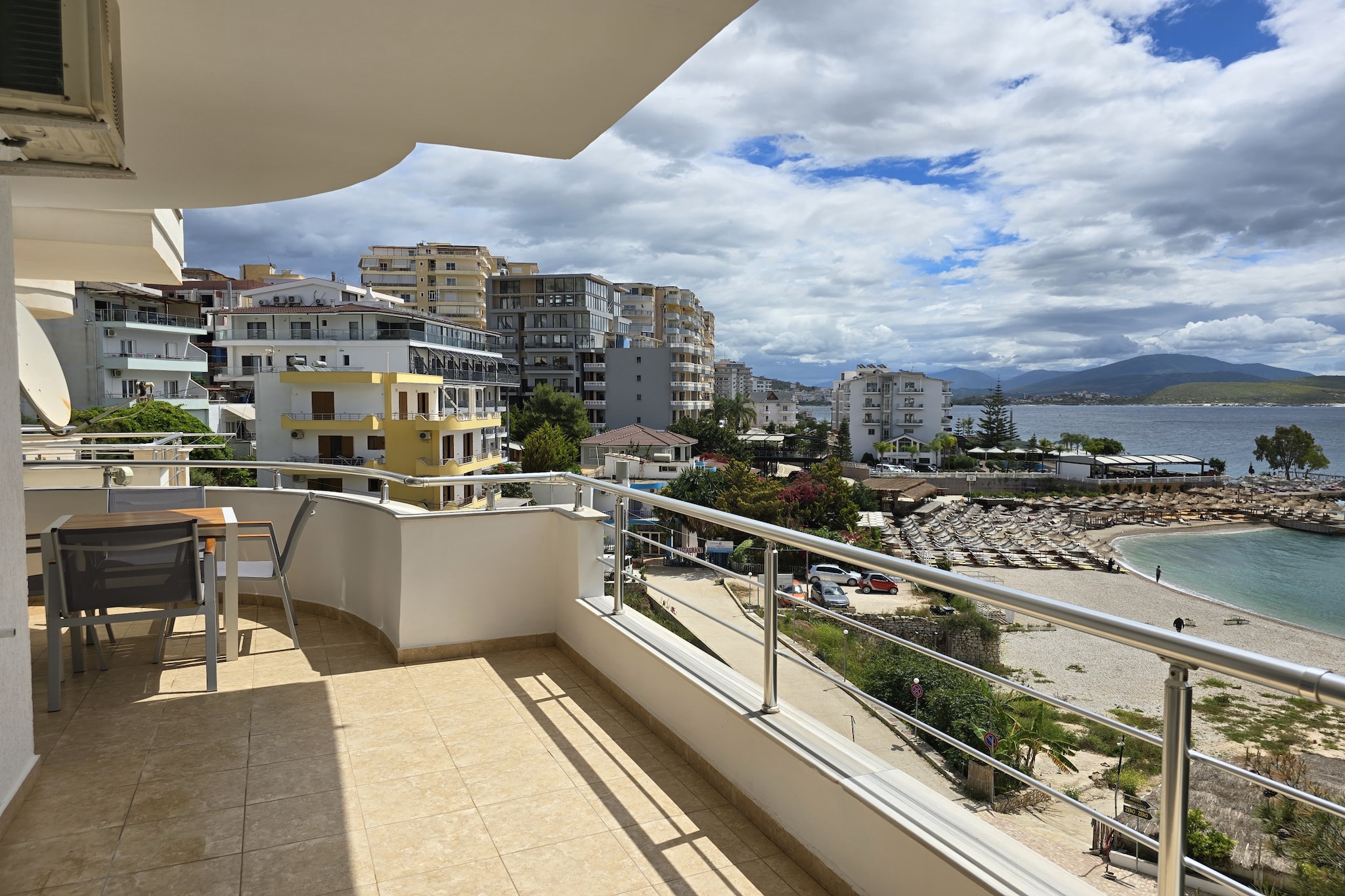 Sea View Apartment in Saranda- 214-Balcon-terrasse