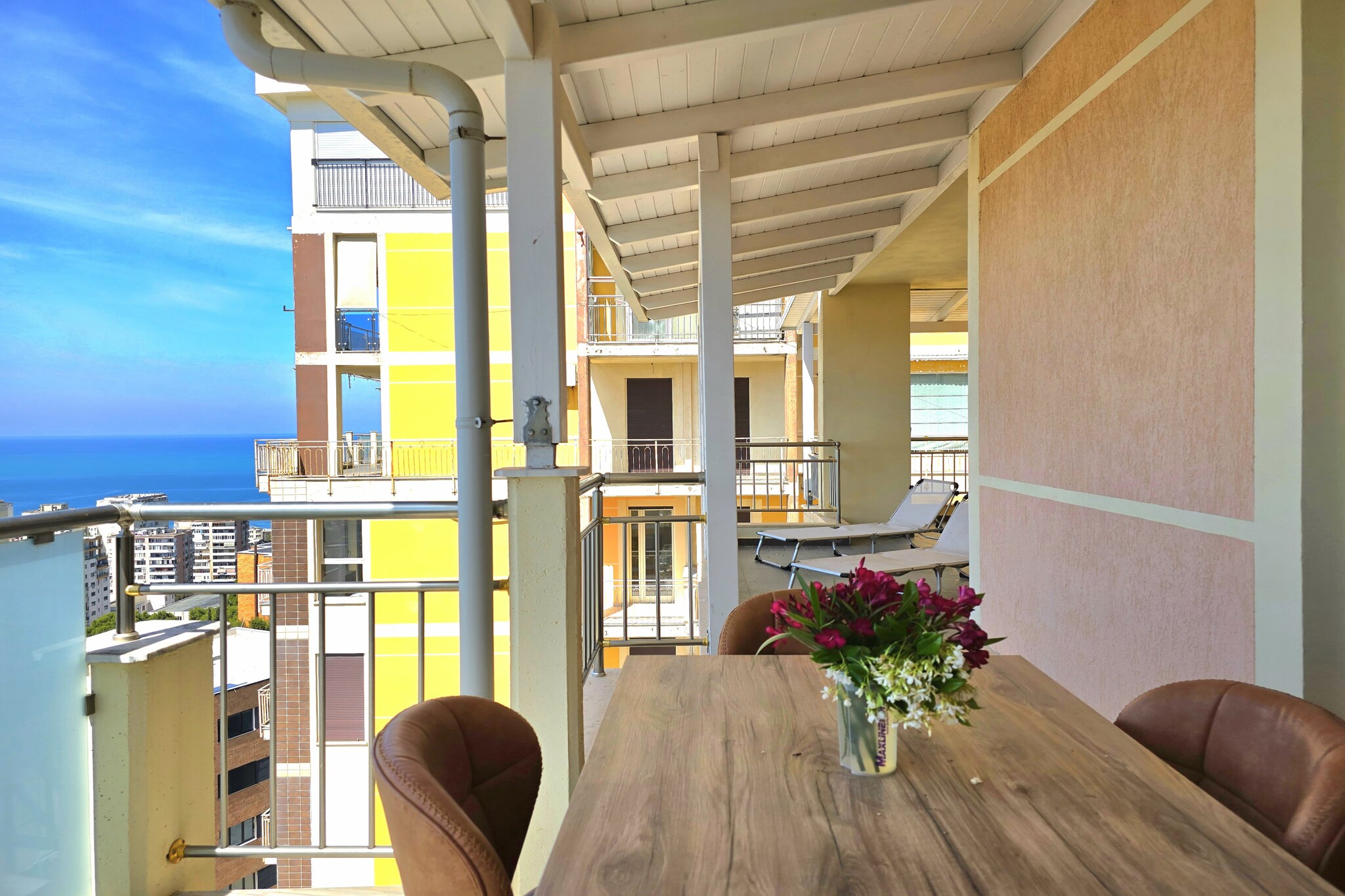 ALD061-Terrasbalkon