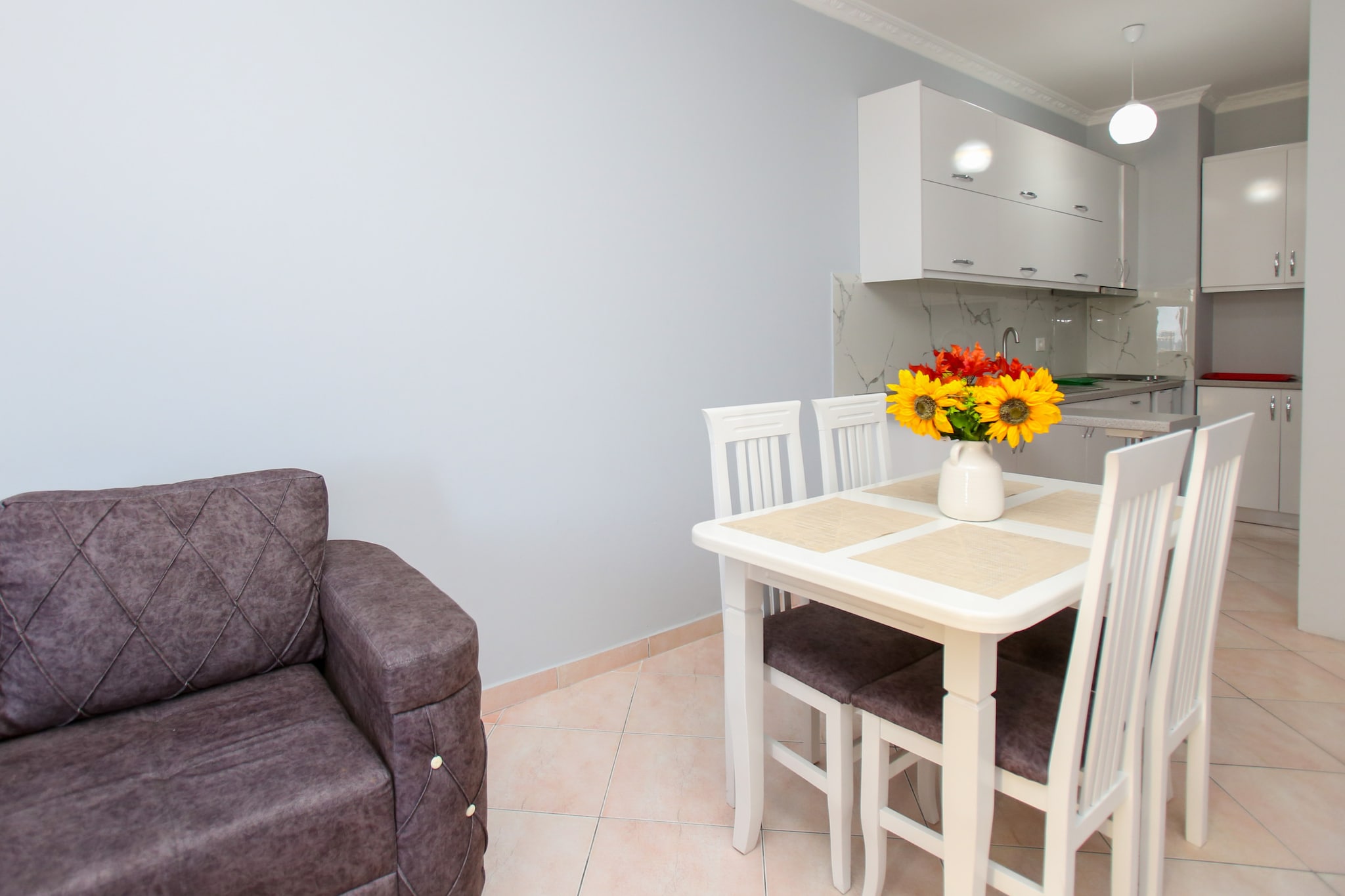 Luna Sea View Apartment 5 floor-Woonkamer