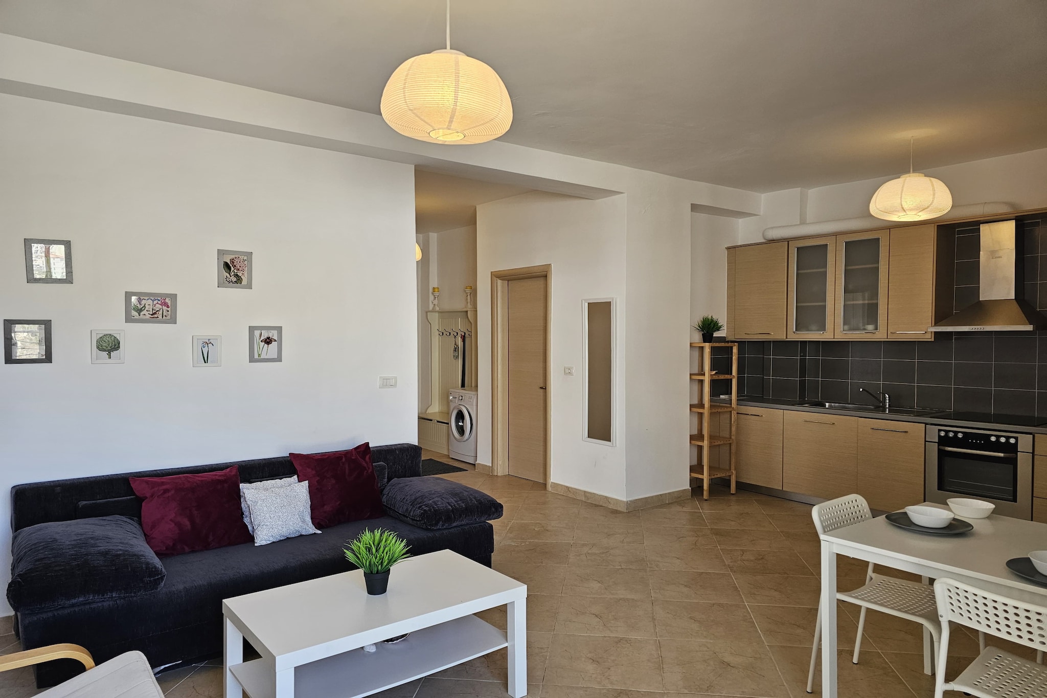 ALS180 - Albert Ap-Living room