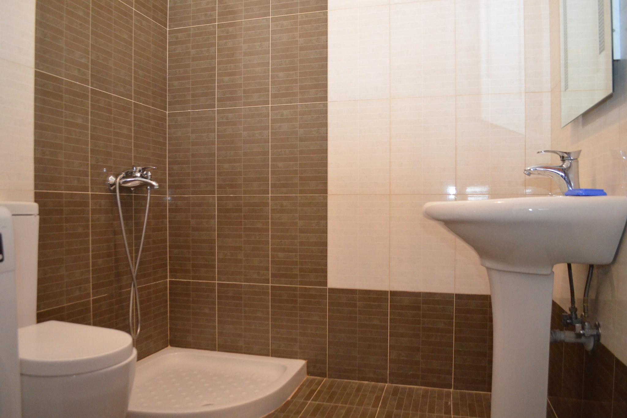 ALS176 - Dimitri - Ap Blue Horizons-Bathroom