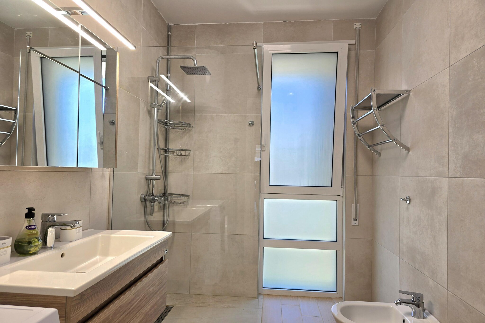 ALD290 - Michal San Pietro Lalez-Bathroom