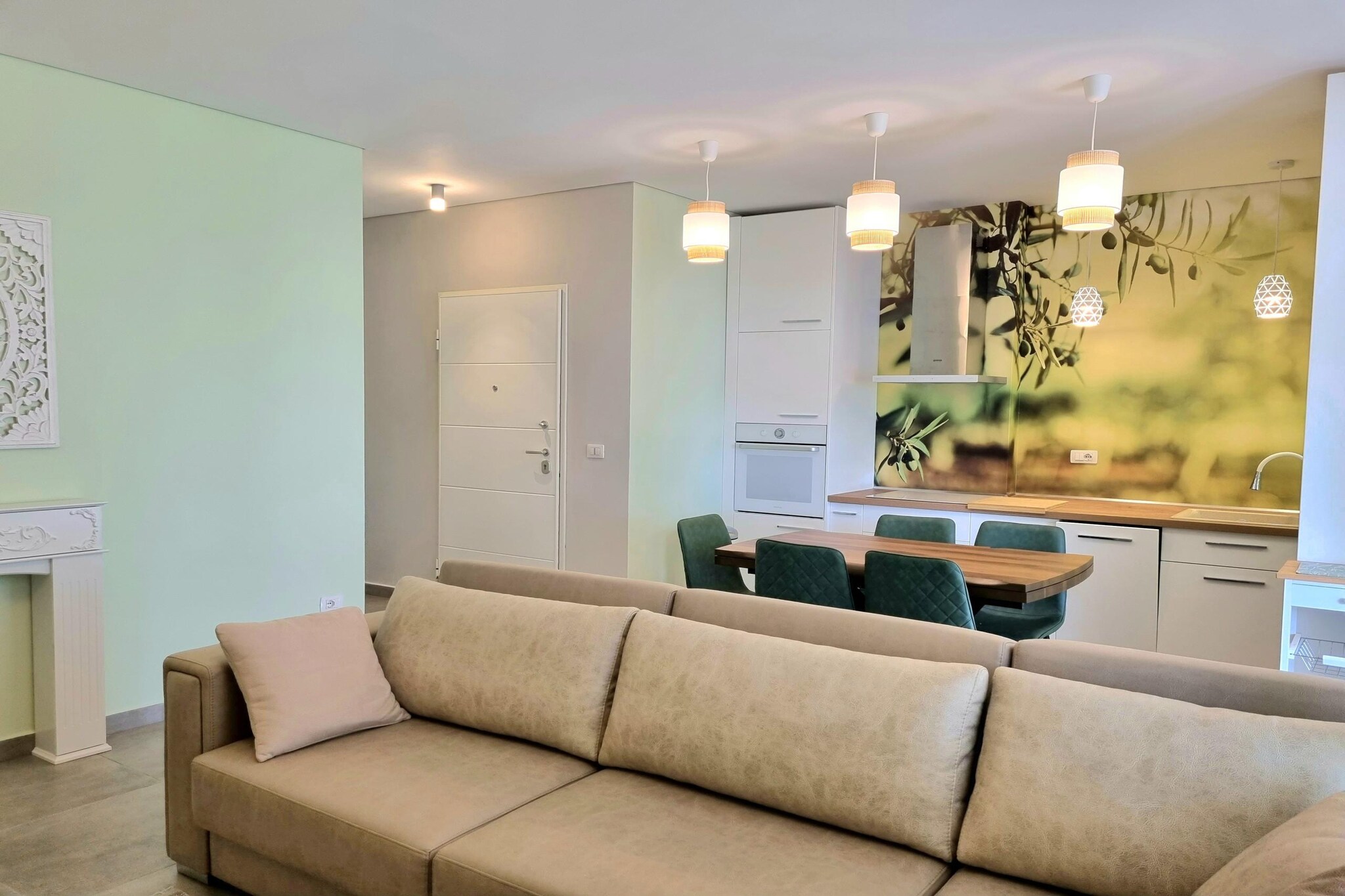 ALD290 - Michal San Pietro Lalez-Living room