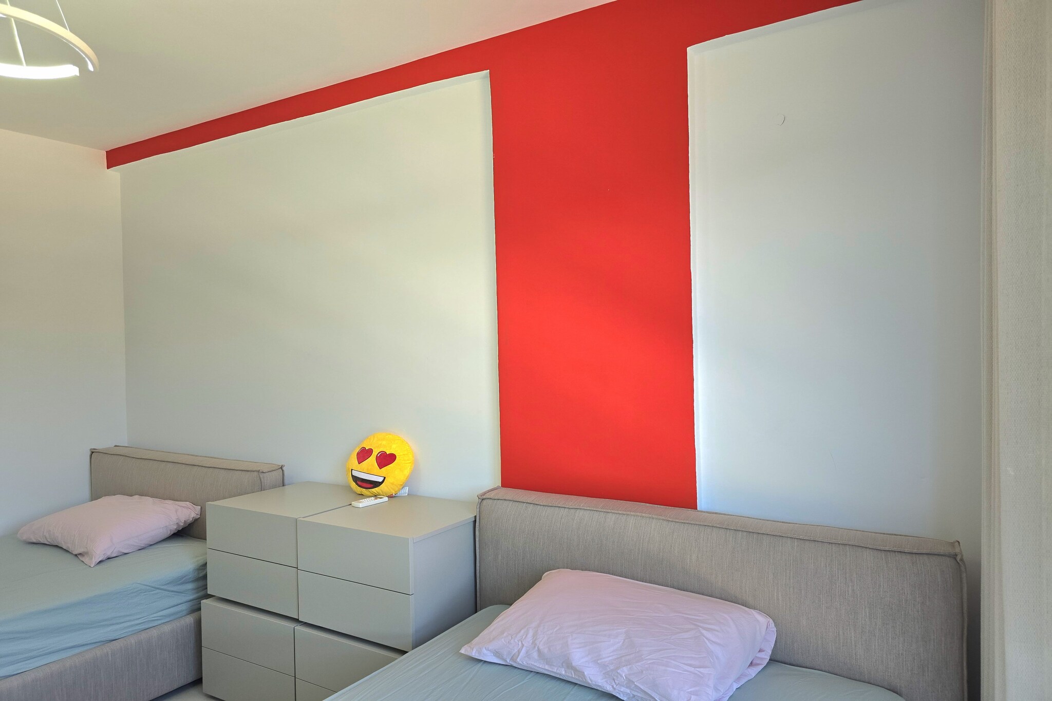 ALD297 - Ilir Muji San Pietro Lalez-Chambre