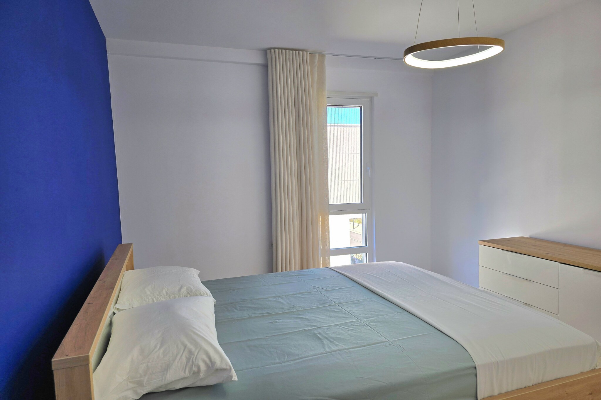 ALD297 - Ilir Muji San Pietro Lalez-Chambre