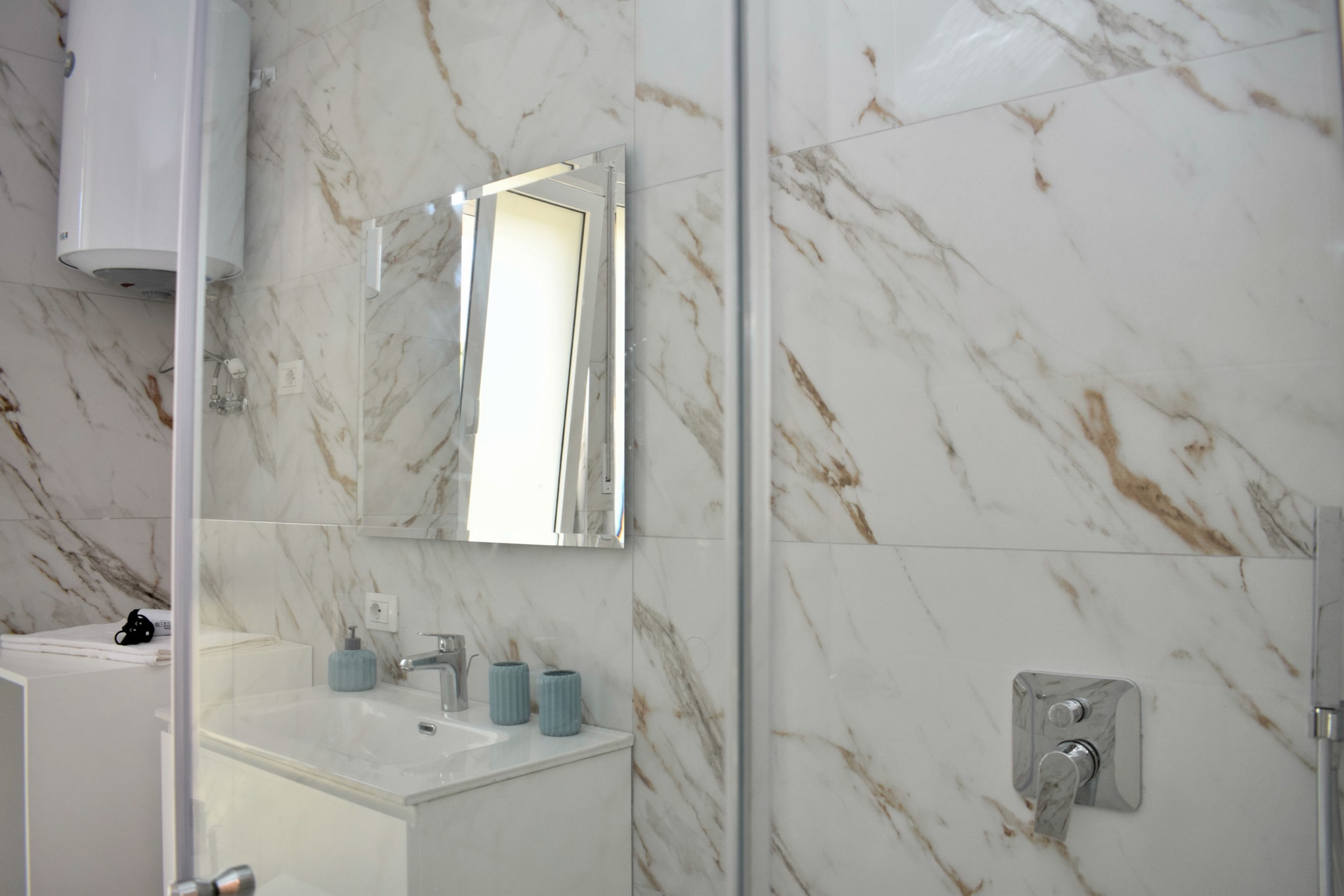 ALD302 - Tomek 2+1 San Pietro Lalez-Badkamer
