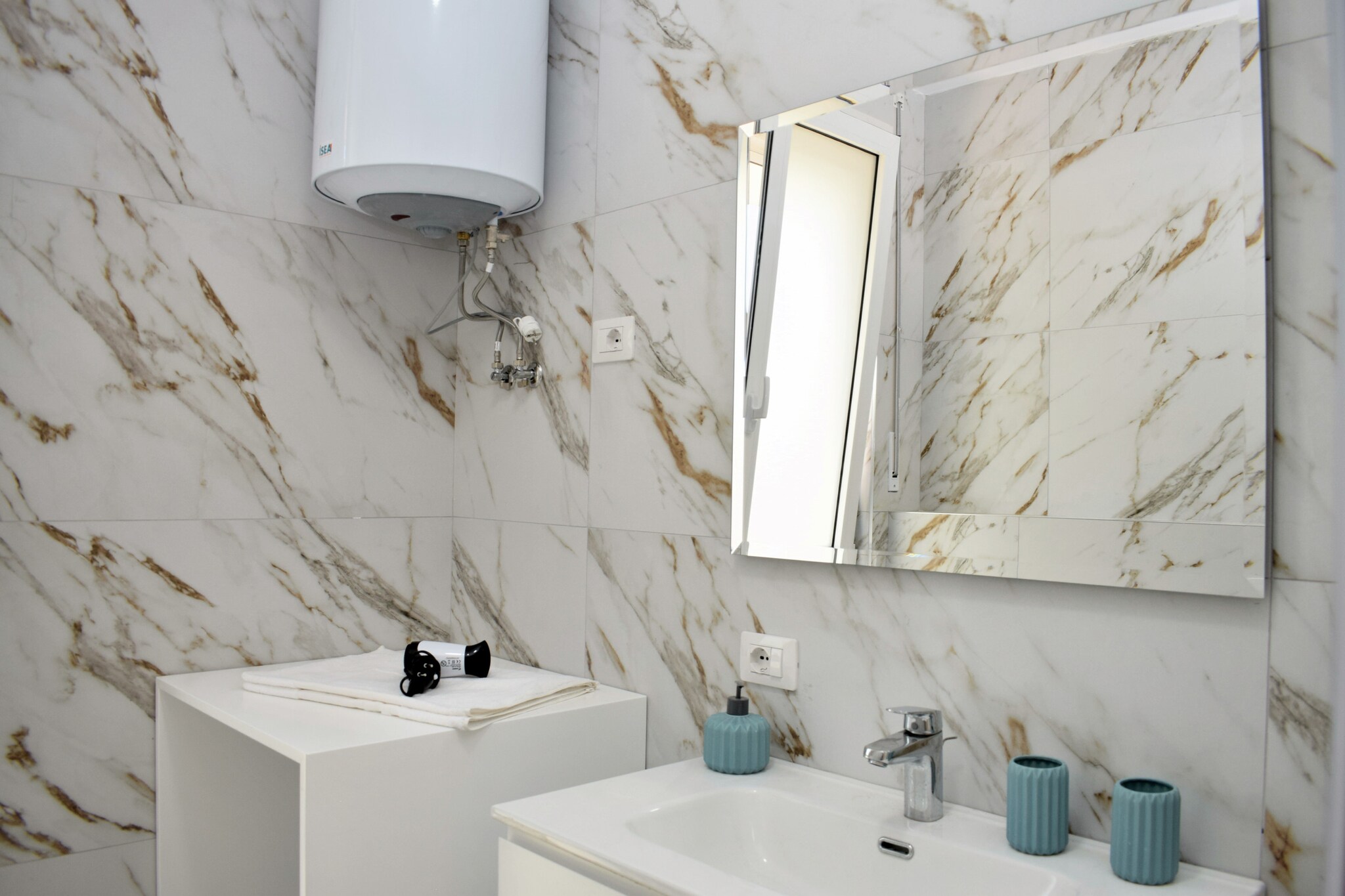 ALD302 - Tomek 2+1 San Pietro Lalez-Badkamer