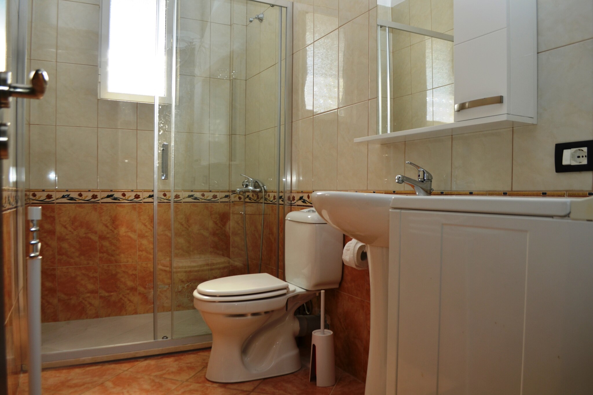 Two Bedroom Apartment With Sea View - 287-Salle de bain
