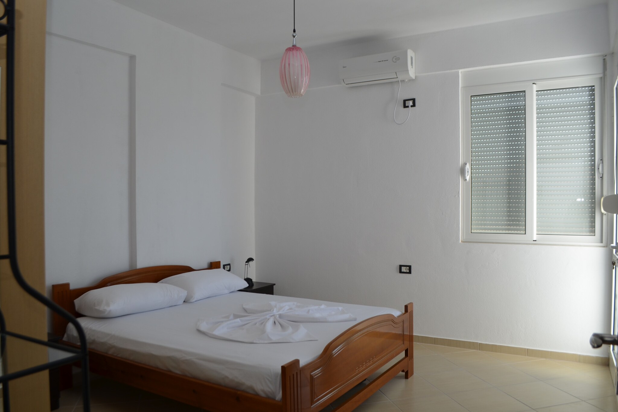 Two Bedroom Apartment With Sea View - 287-Chambre