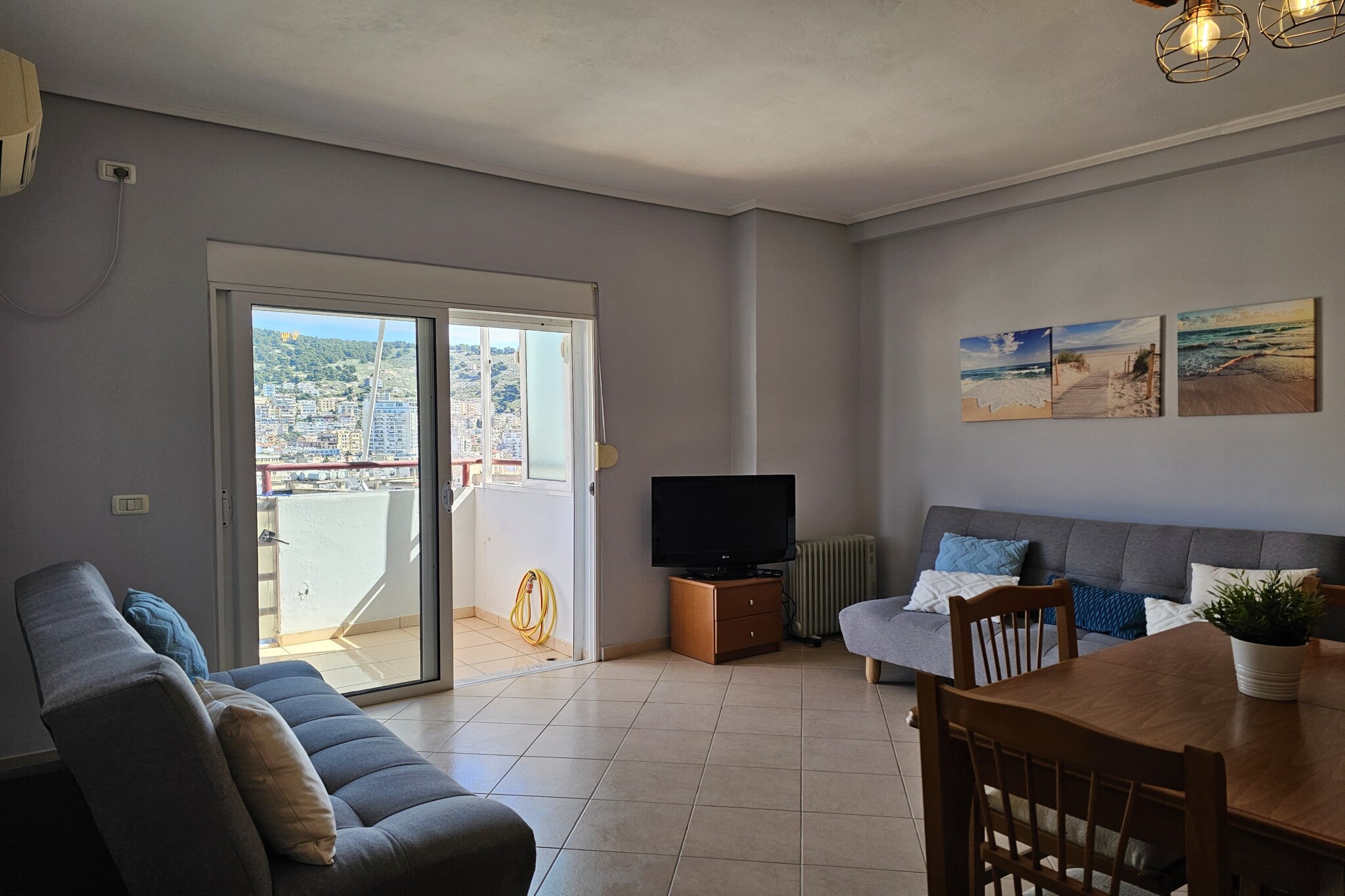 Holiday  Apartment - 296-Salon