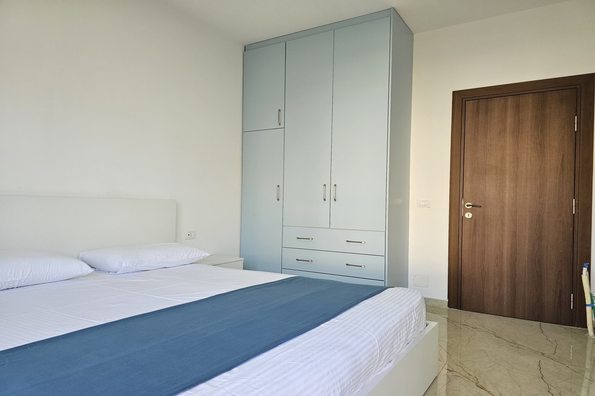 ALS001 - Adili SR Terrace-Chambre