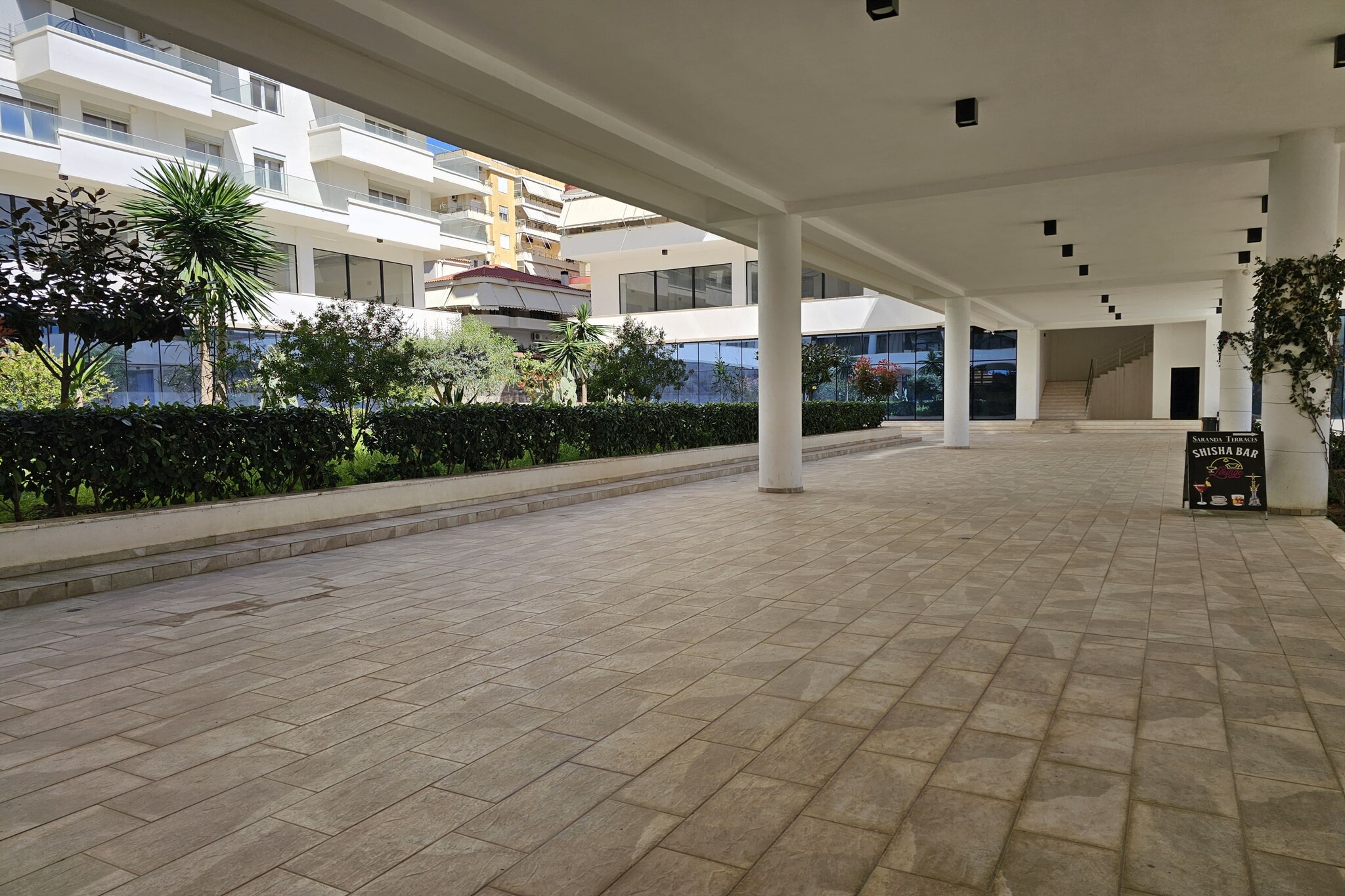 ALS001 - Adili SR Terrace-Zones d'été à 1 km