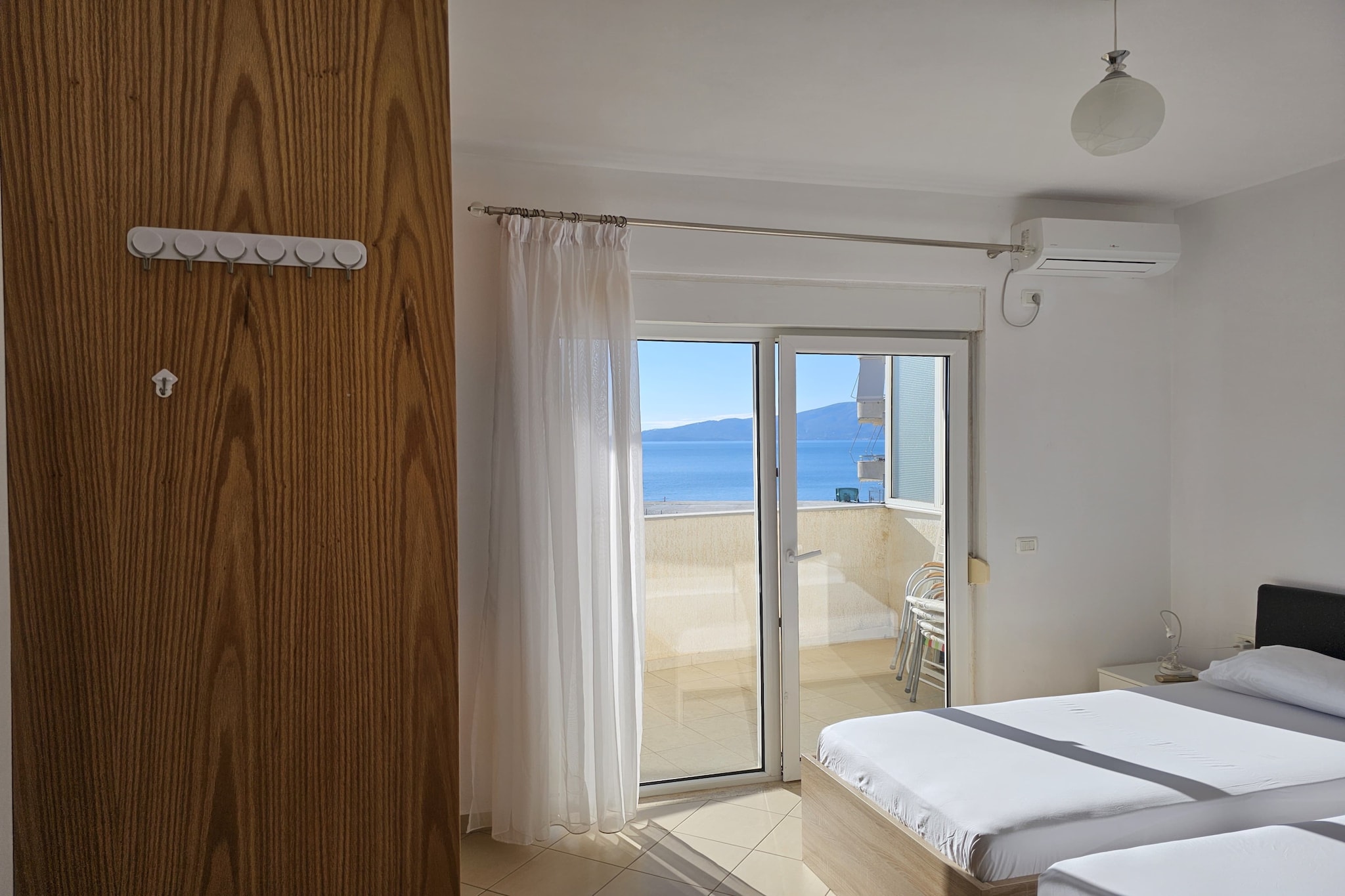 ALS100 - Svein Apartment-Chambre