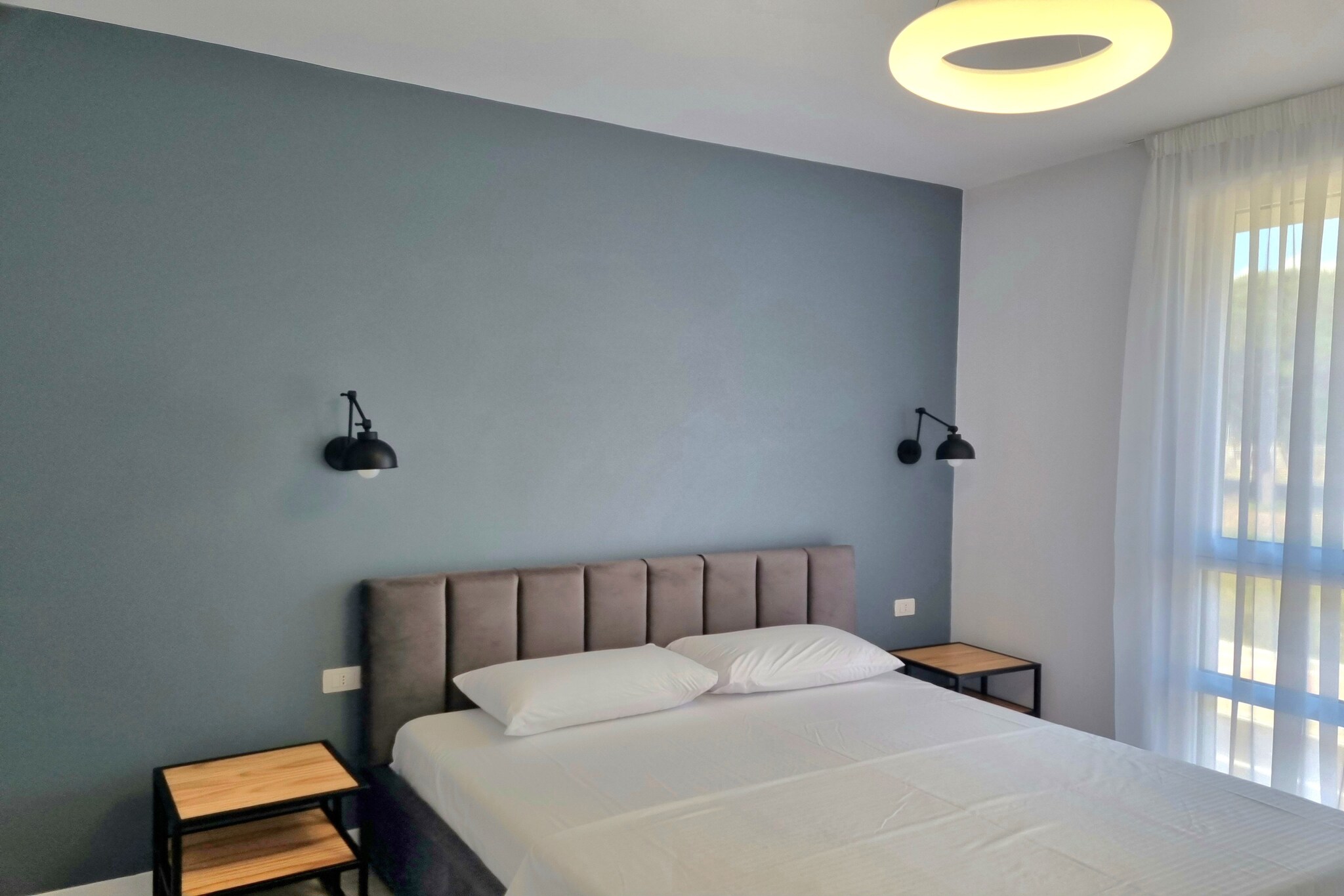 ALD301 - Tomek 1+1 San Pietro Lalez-Chambre