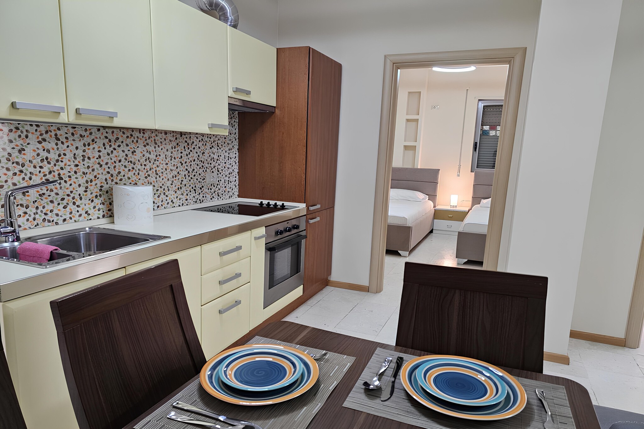 Vlora Sunset Sea View Apartment-Keuken