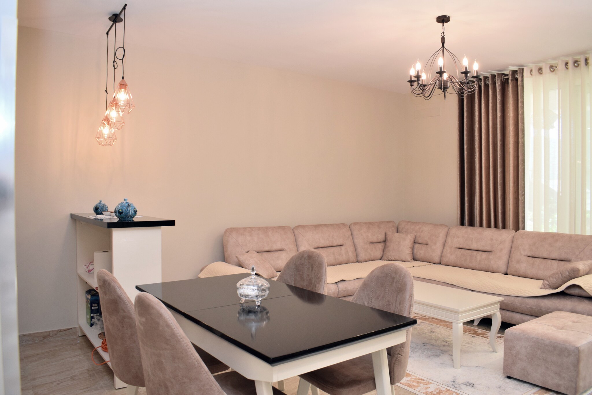 ALD283 - Besimi San Pietro Lalez-Dining room