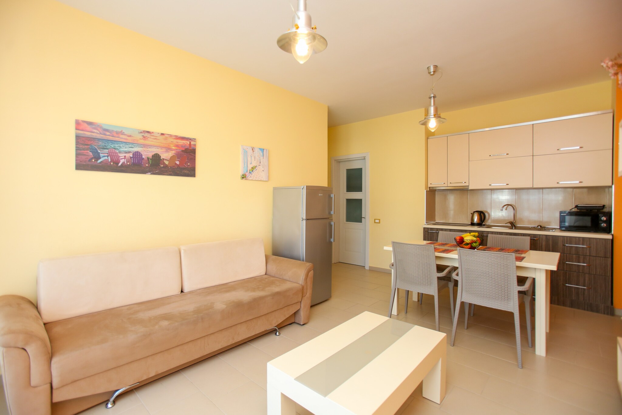 307B, Sea View One Bedroom Apartment-Woonkamer