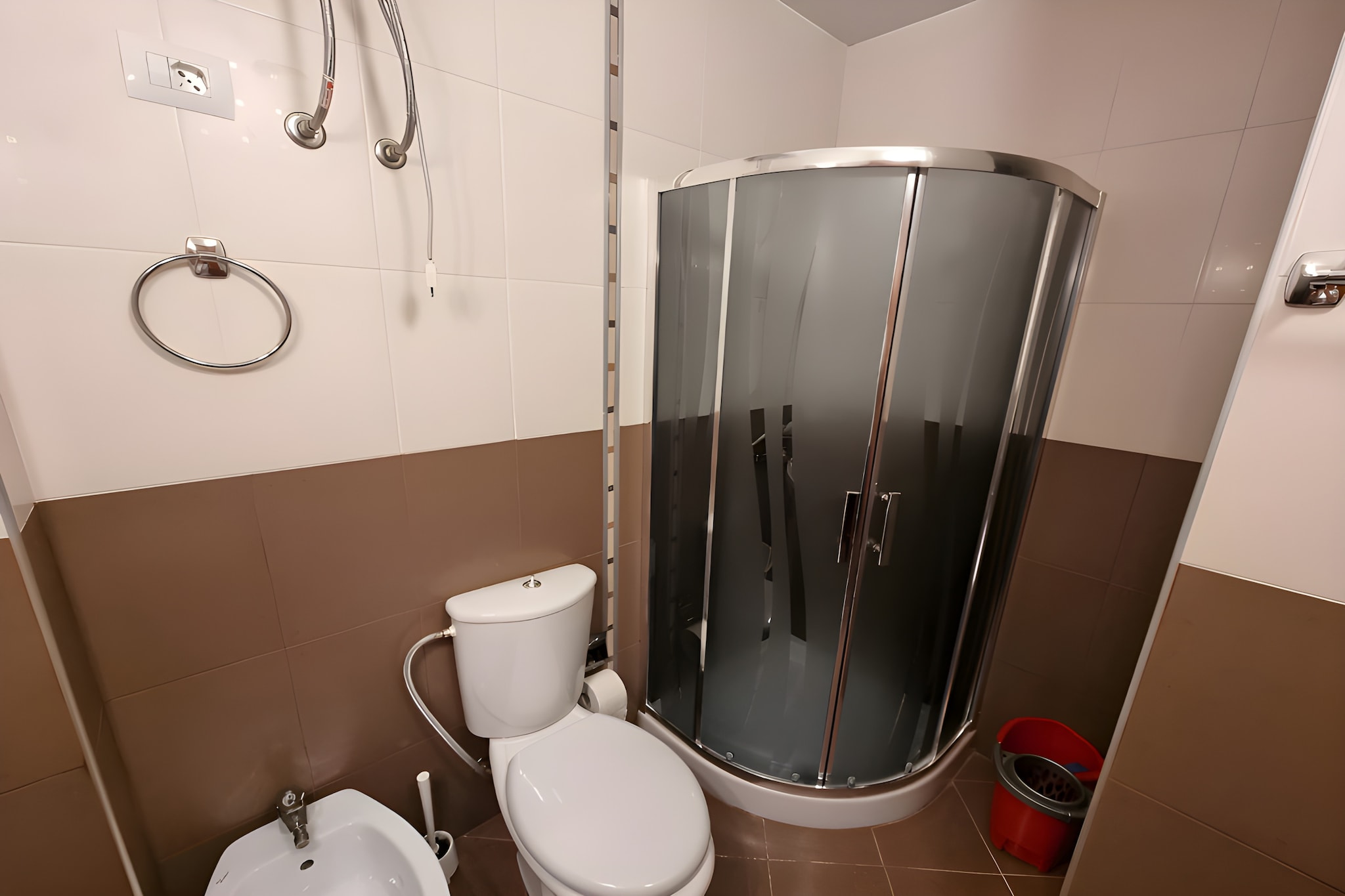 Thoma's K Studios - Twin Beds Studio-Badkamer
