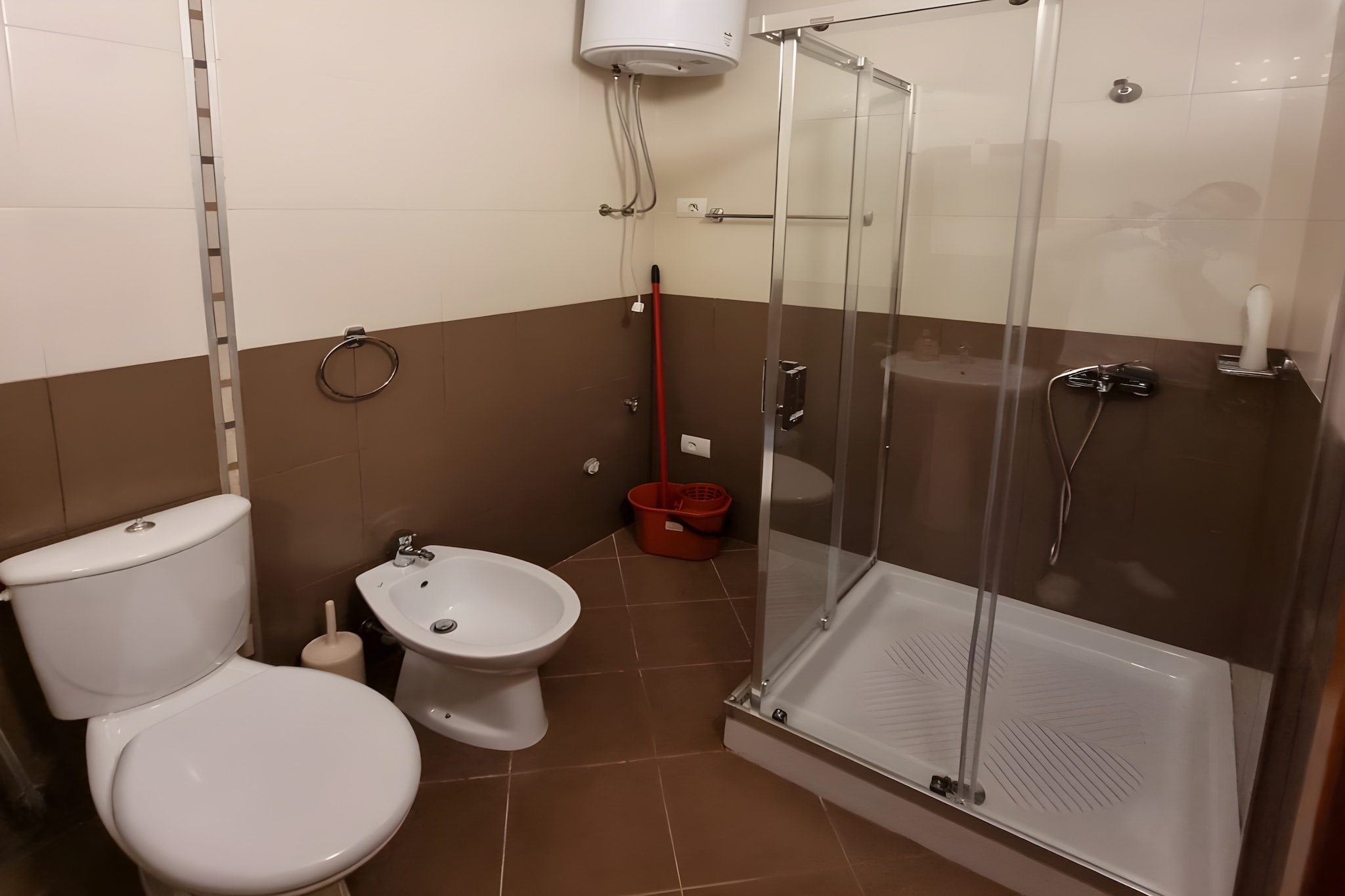 Thoma's K Studios - Balcony Triple Studio-Bathroom