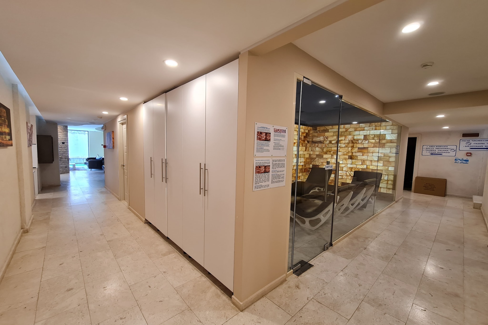 203B, One Bedroom Apartment-Overloop