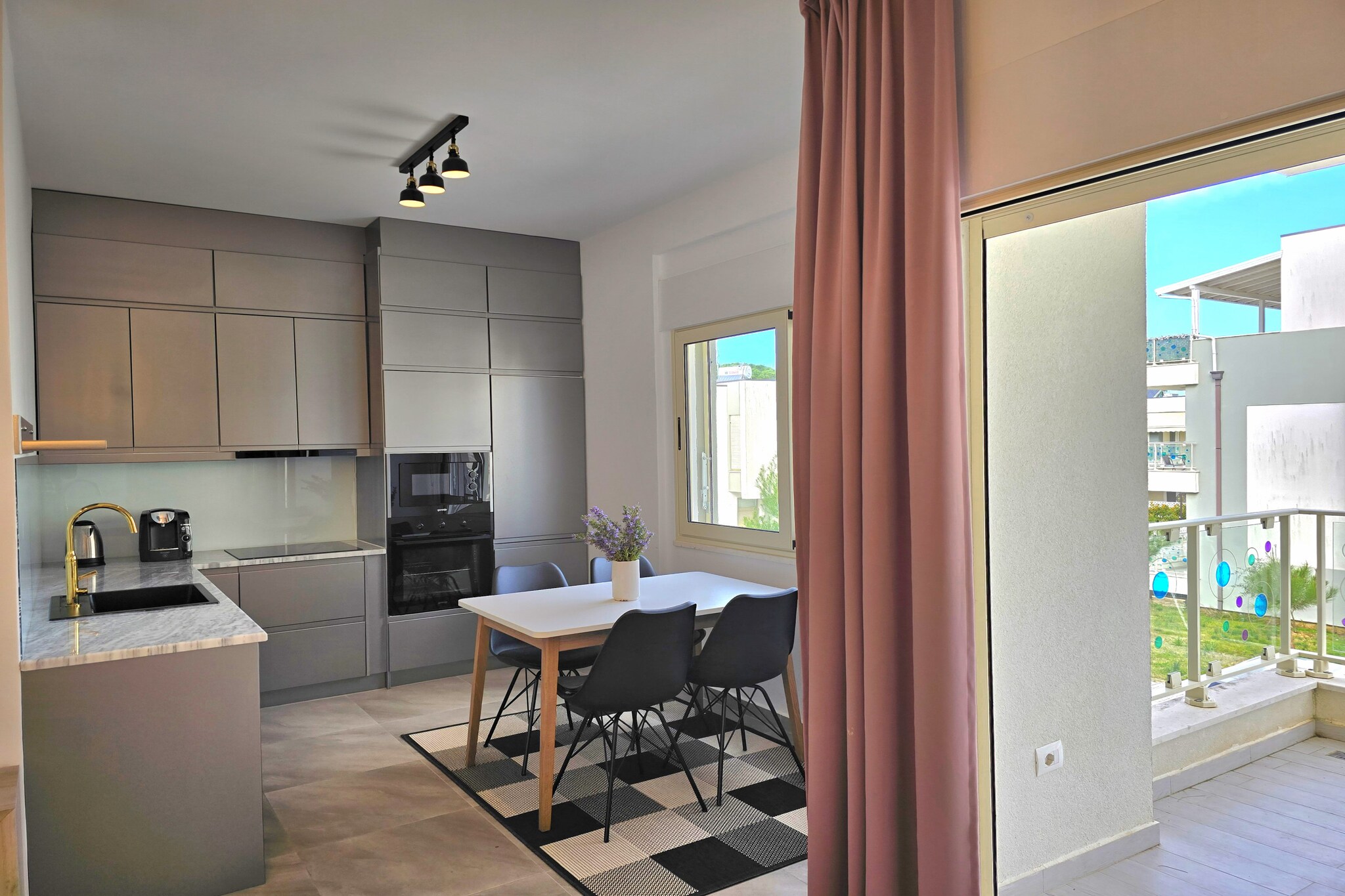 ALD144 - Milan-Keuken