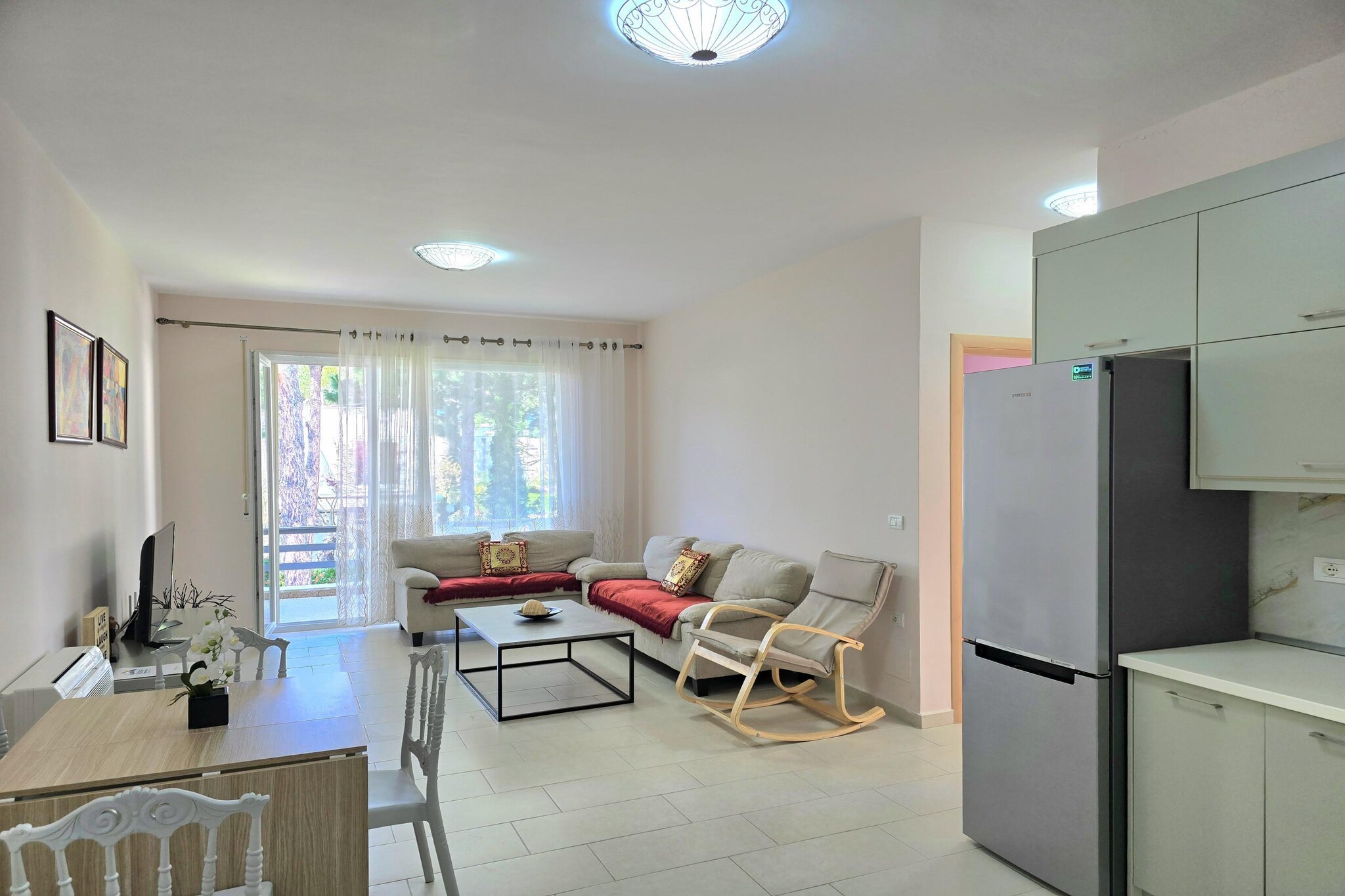 ALD274 - Gena-Living room
