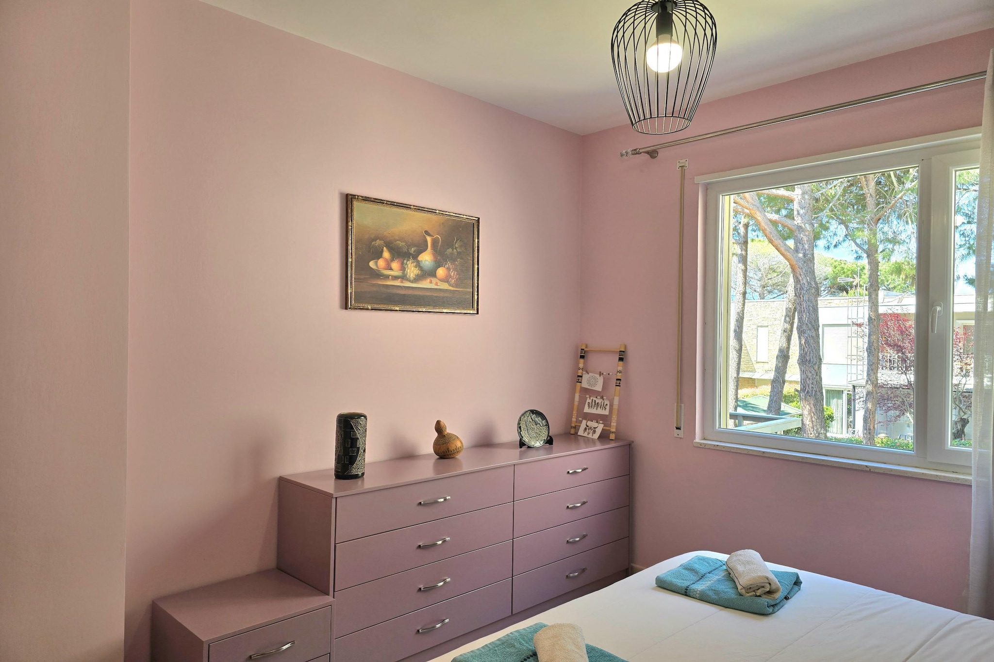 ALD274 - Gena-Bedroom