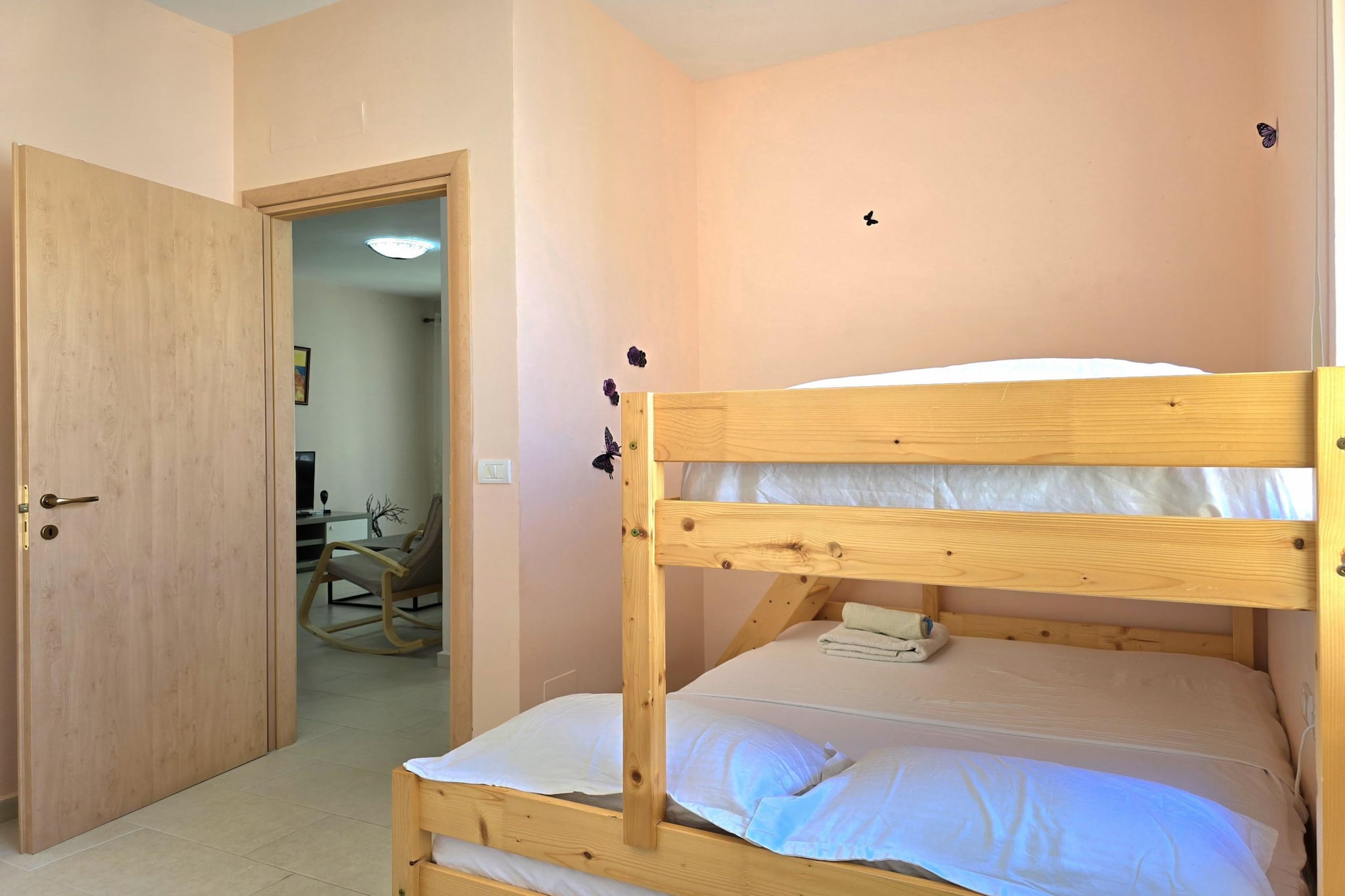 ALD274 - Gena-Bedroom